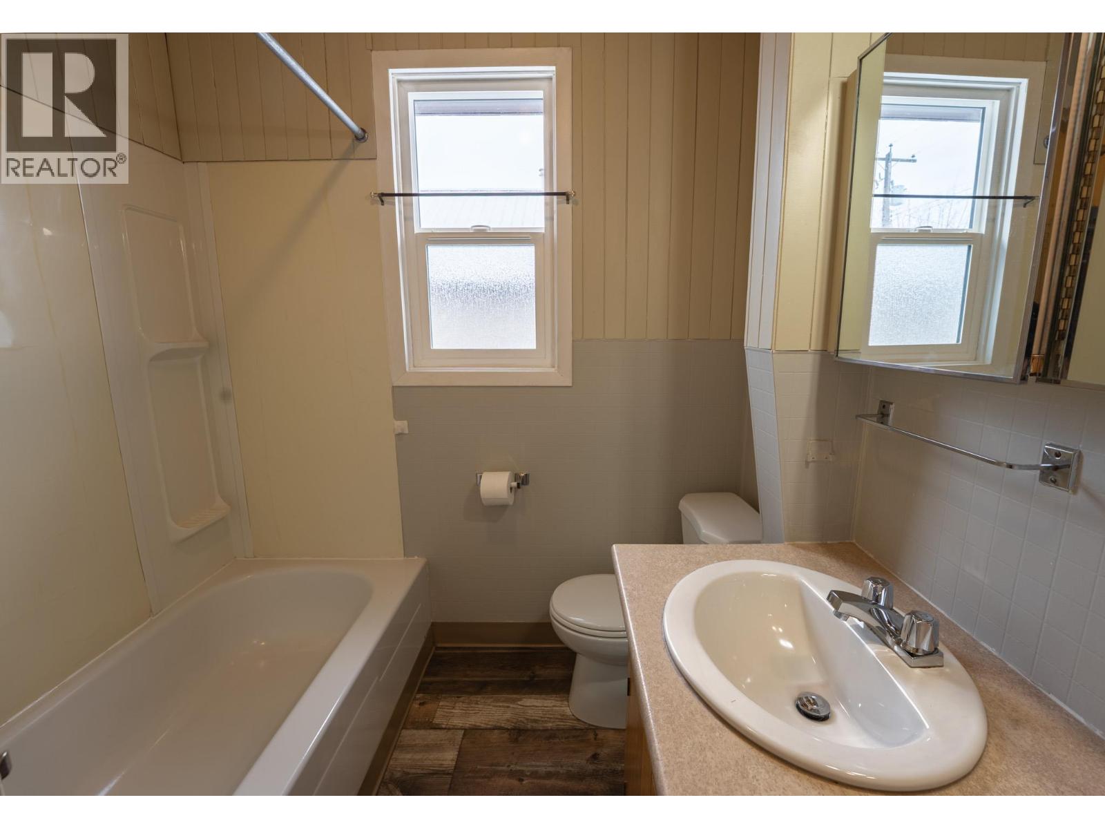 608 4th Avenue, Kimberley, British Columbia  V1A 2S1 - Photo 9 - 10379897