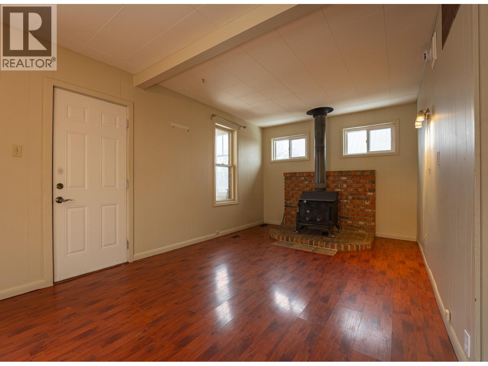 608 4th Avenue, Kimberley, British Columbia  V1A 2S1 - Photo 4 - 10379897