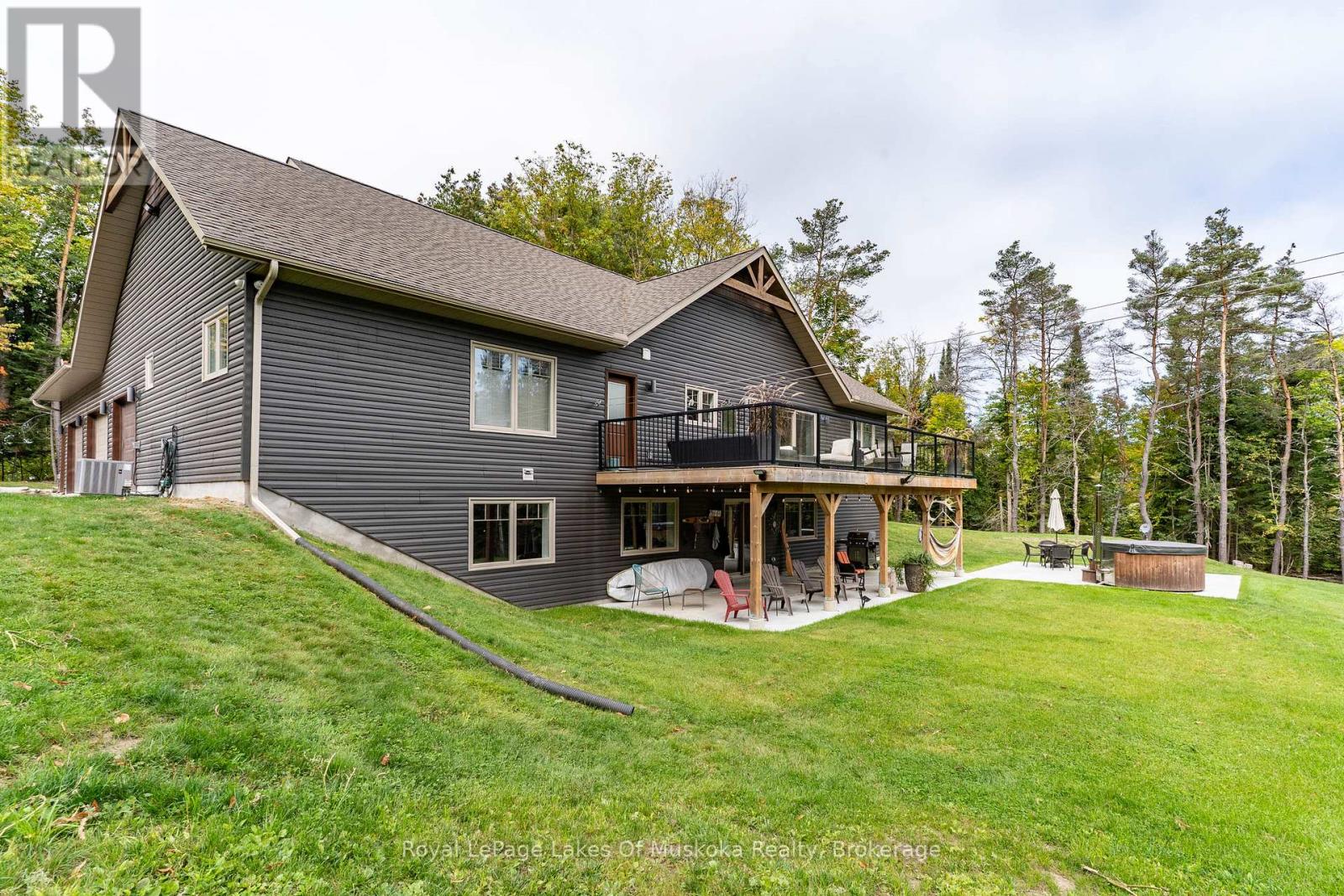 461 Rowanwood Road, Huntsville, Ontario  P0B 1M0 - Photo 44 - X12899484