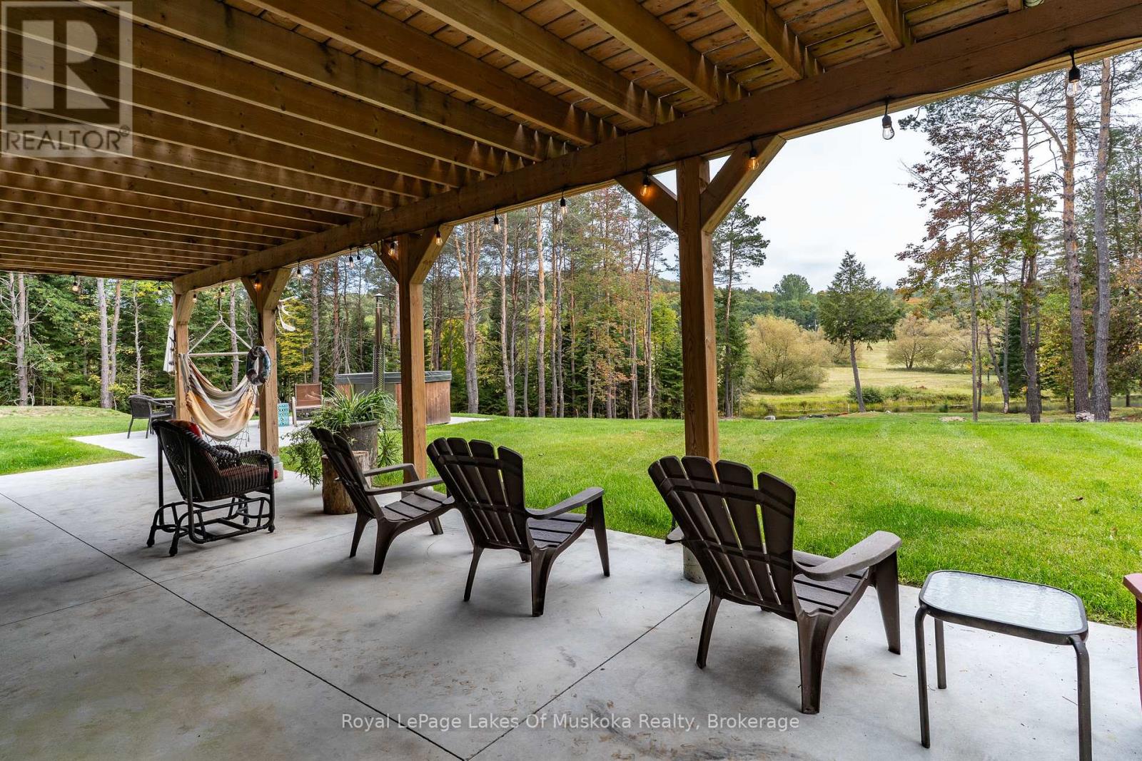 461 Rowanwood Road, Huntsville, Ontario  P0B 1M0 - Photo 8 - X12899484