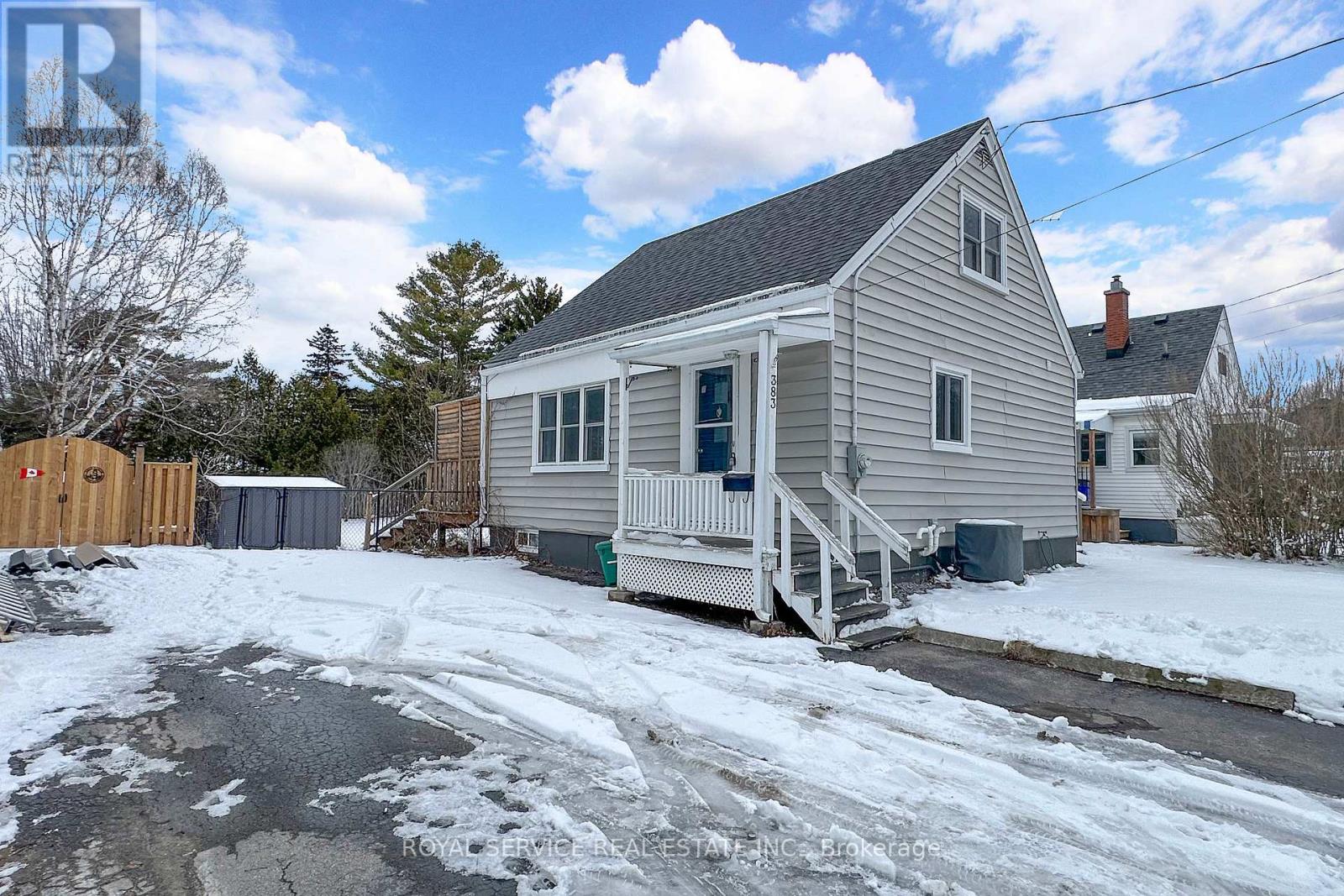 383 CAMPBELL STREET, Cobourg, Ontario