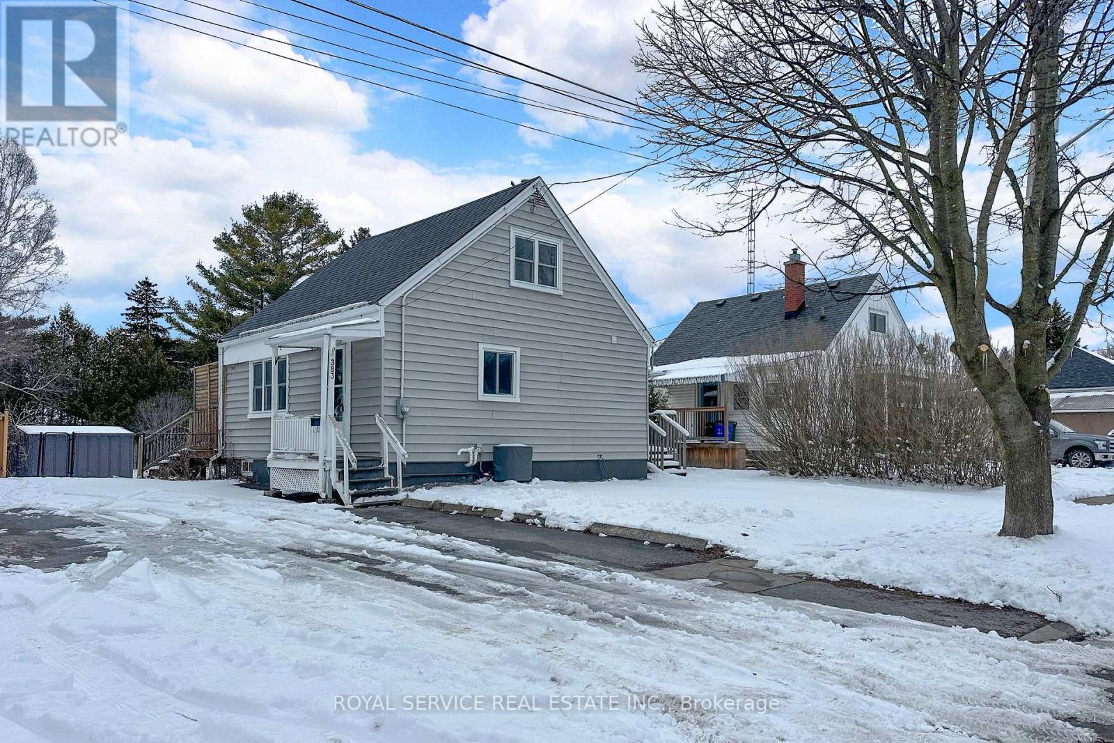 383 Campbell Street, Cobourg, Ontario  K9A 4C1 - Photo 2 - X12899614