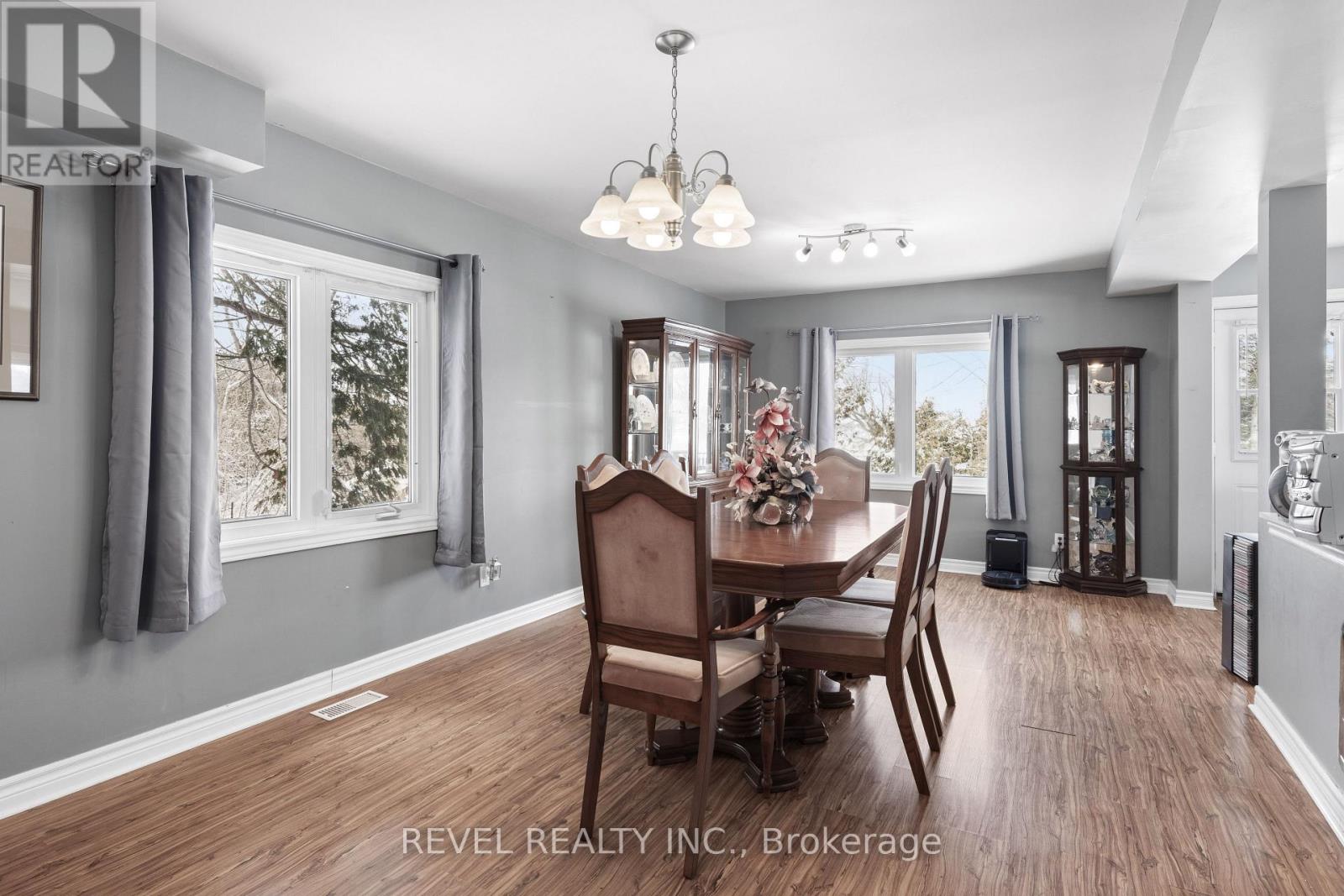 1393 Killarney Bay Road, Kawartha Lakes (Fenelon), Ontario  K0M 1G0 - Photo 14 - X12899642