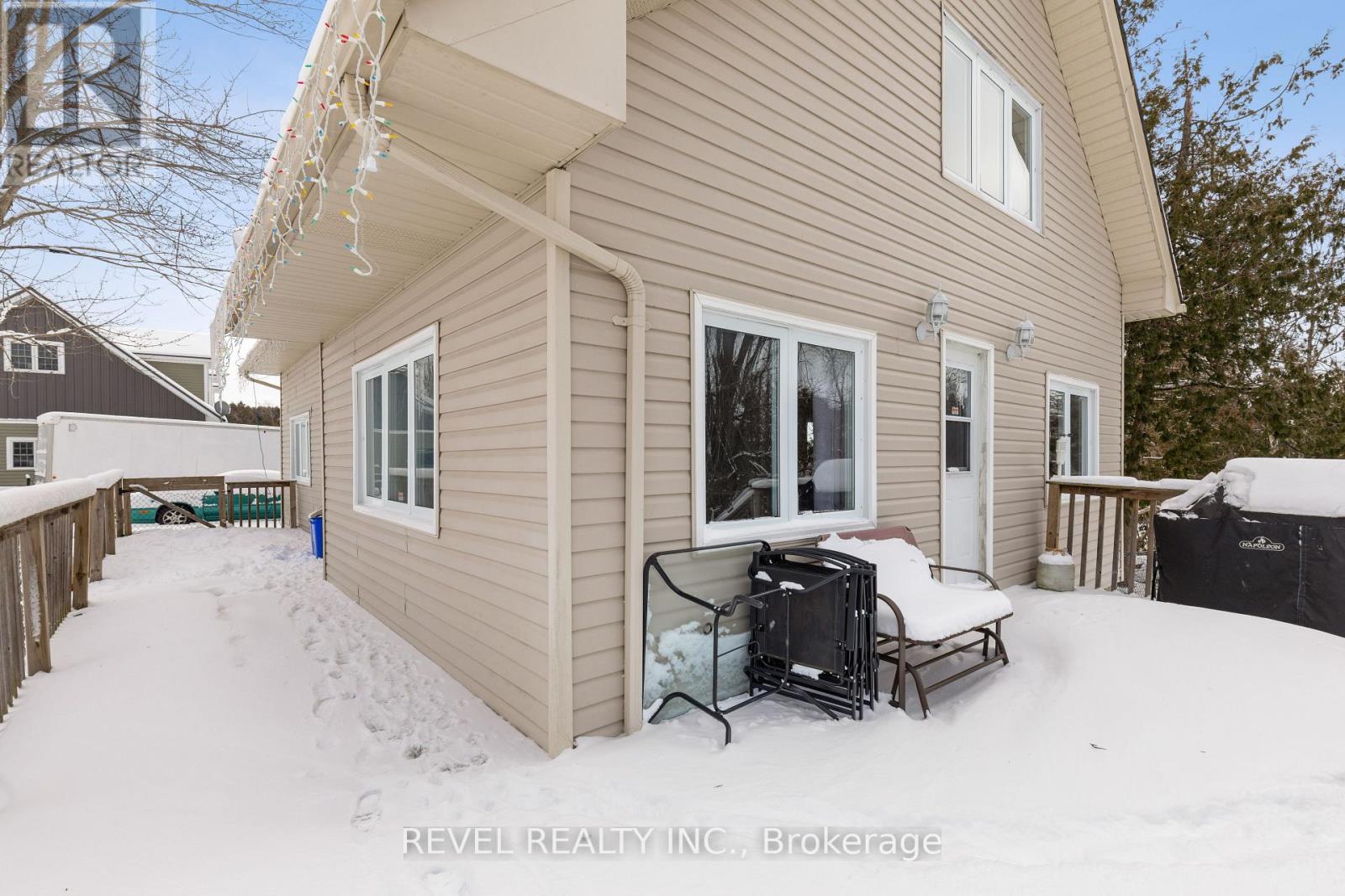 1393 Killarney Bay Road, Kawartha Lakes (Fenelon), Ontario  K0M 1G0 - Photo 37 - X12899642