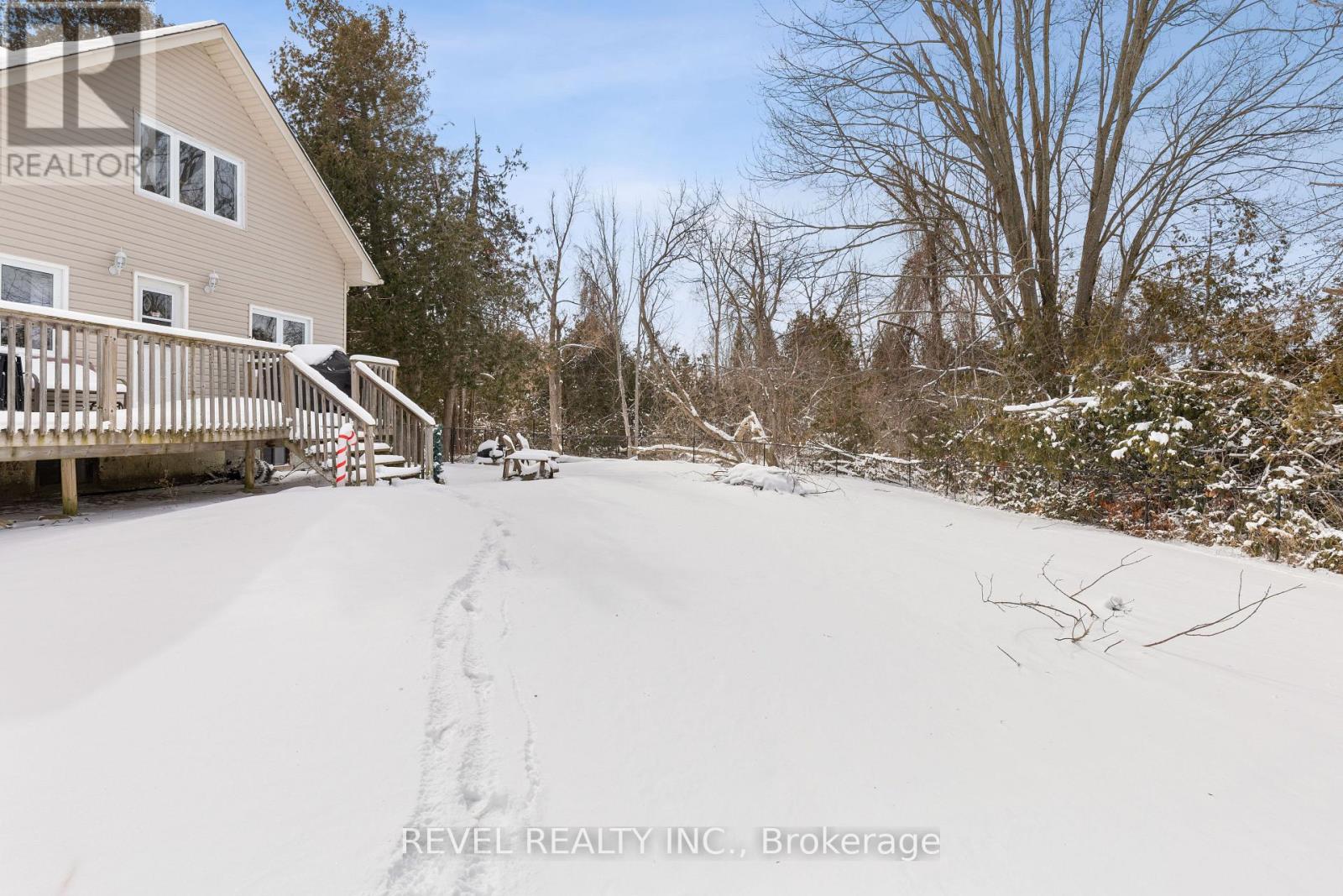 1393 Killarney Bay Road, Kawartha Lakes (Fenelon), Ontario  K0M 1G0 - Photo 39 - X12899642