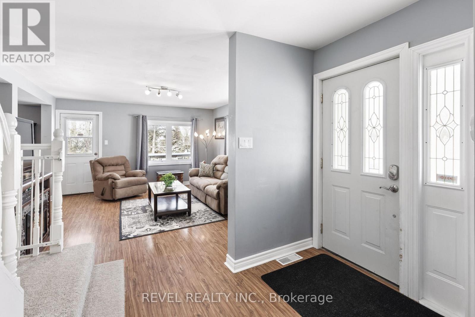 1393 Killarney Bay Road, Kawartha Lakes (Fenelon), Ontario  K0M 1G0 - Photo 8 - X12899642