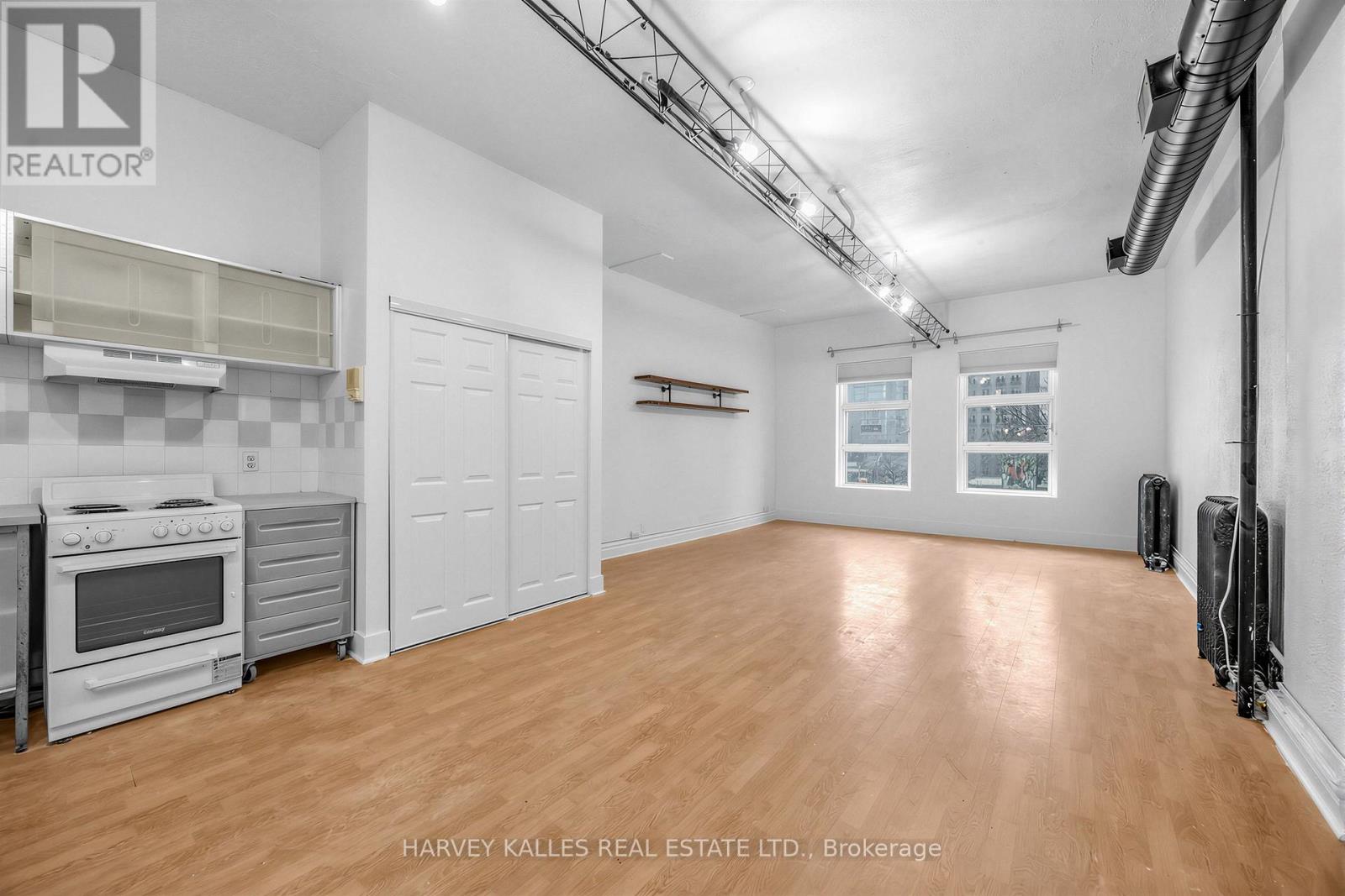 106 Queen Street E, Toronto (Church-Yonge Corridor), Ontario  M5C 1S6 - Photo 24 - C12899468