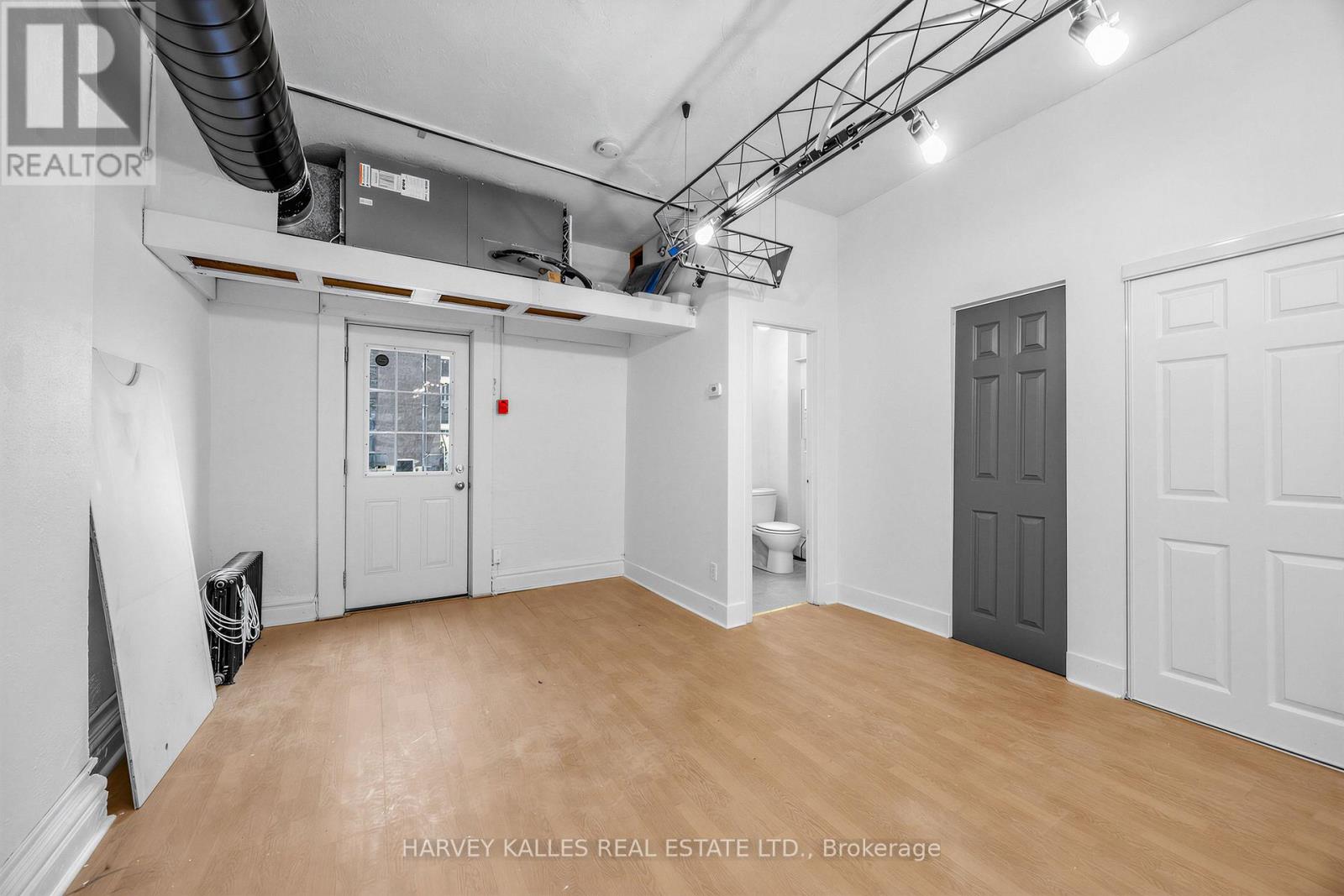 106 Queen Street E, Toronto (Church-Yonge Corridor), Ontario  M5C 1S6 - Photo 28 - C12899468