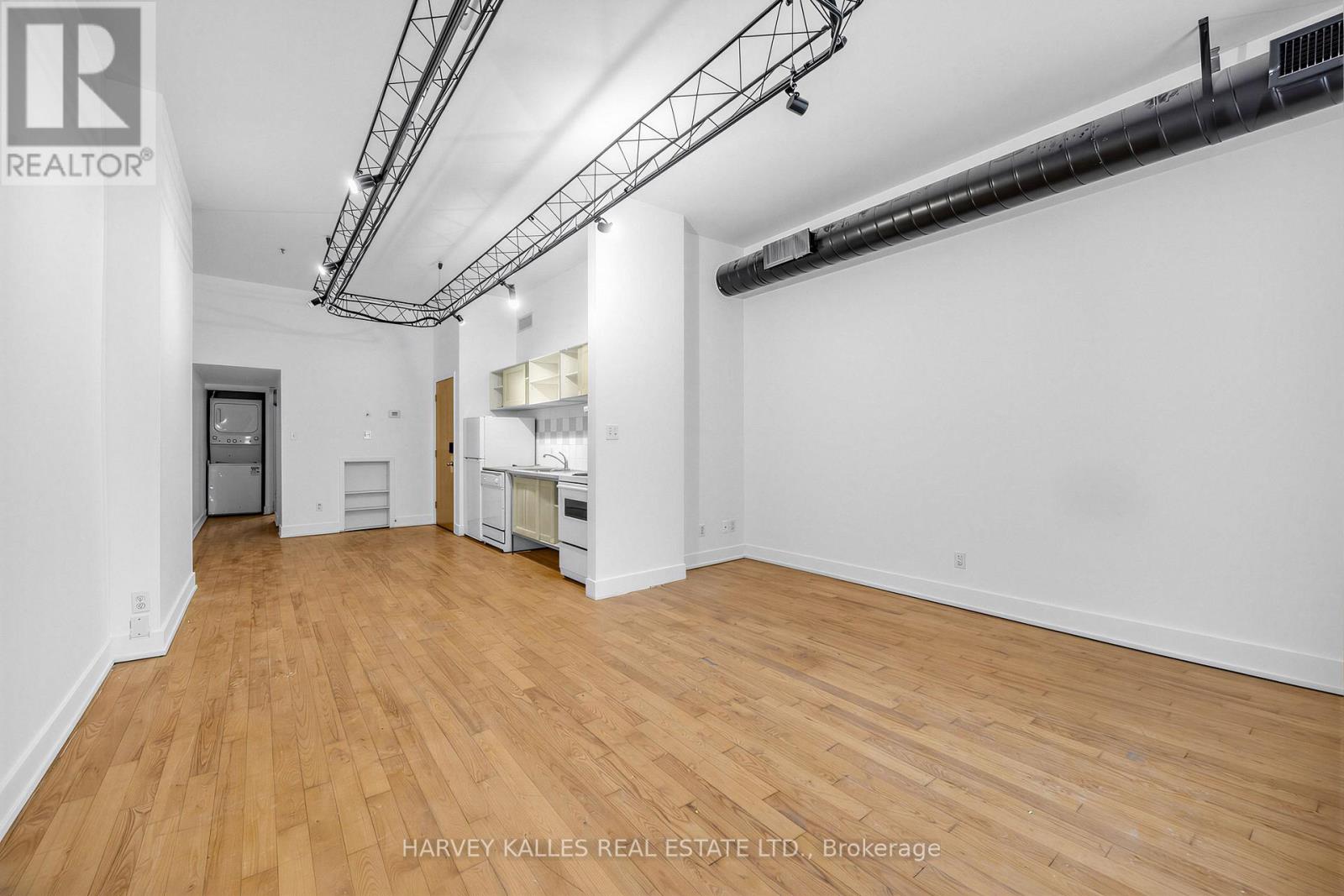 106 Queen Street E, Toronto (Church-Yonge Corridor), Ontario  M5C 1S6 - Photo 7 - C12899468