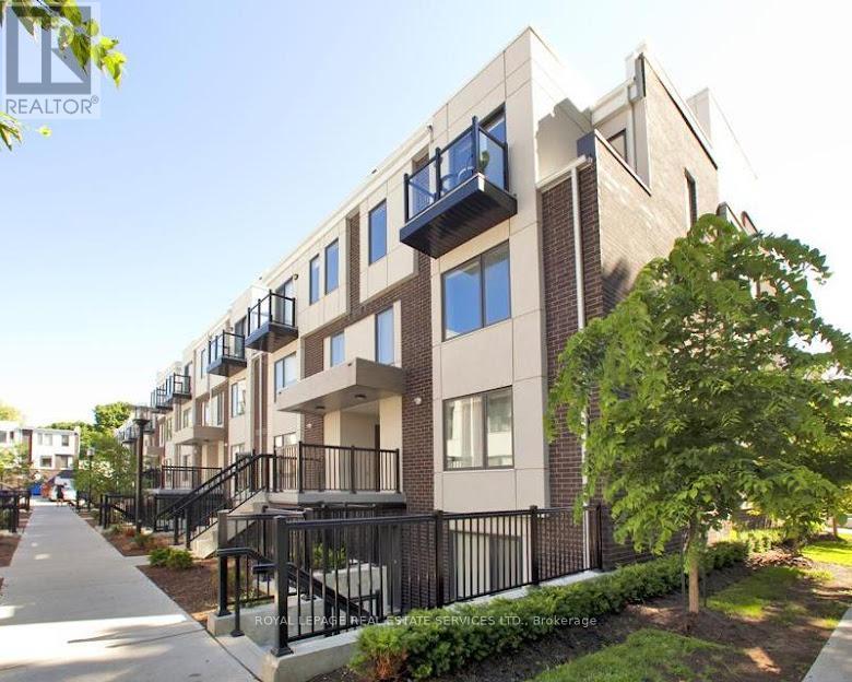 513 - 35 VALLEY WOODS ROAD, Toronto, Ontario