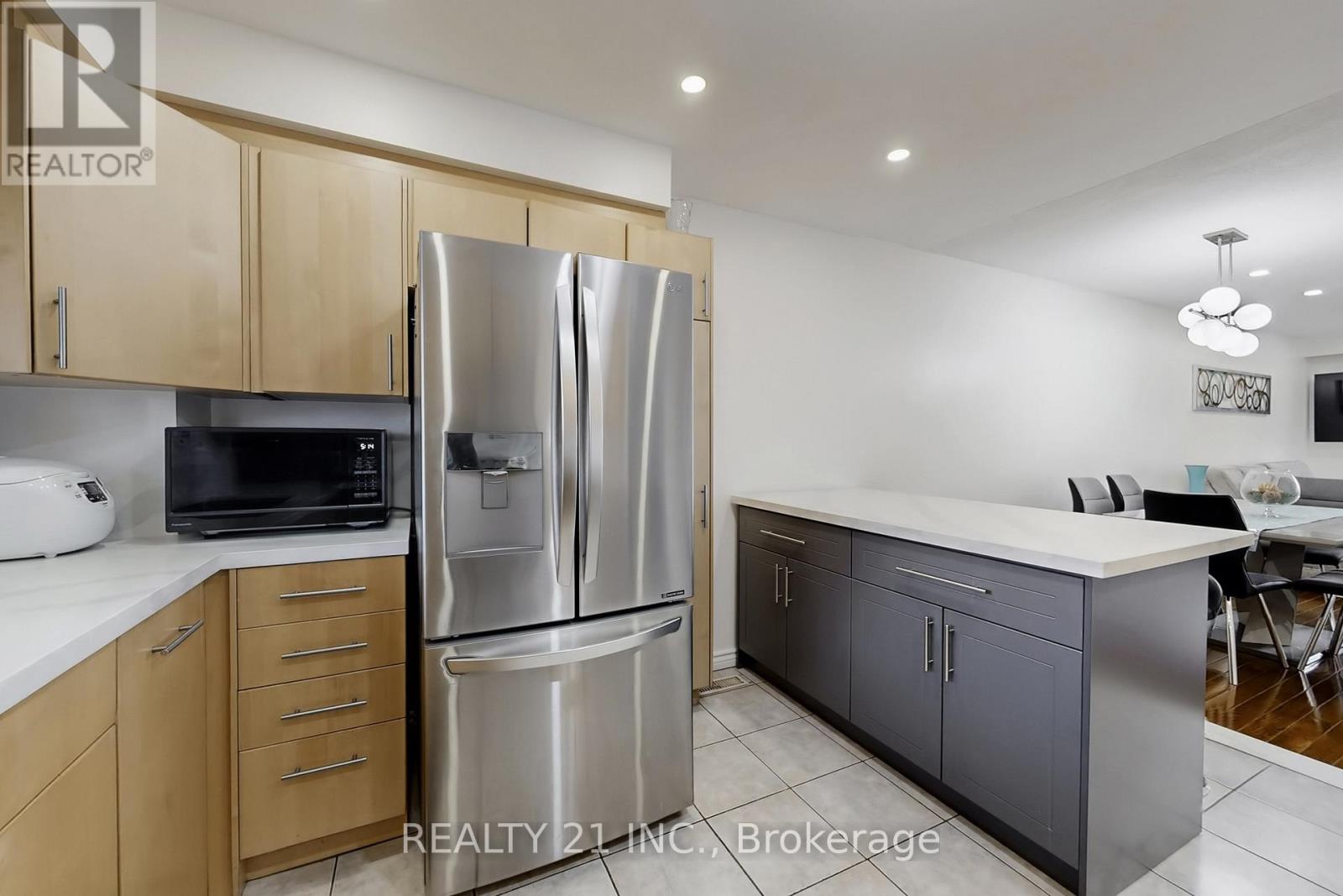 194a Magnolia Avenue, Toronto, Ontario  M1K 3K8 - Photo 16 - E12899462