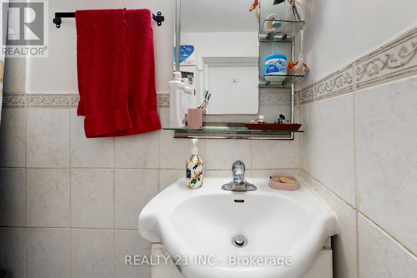 194a Magnolia Avenue, Toronto, Ontario  M1K 3K8 - Photo 43 - E12899462