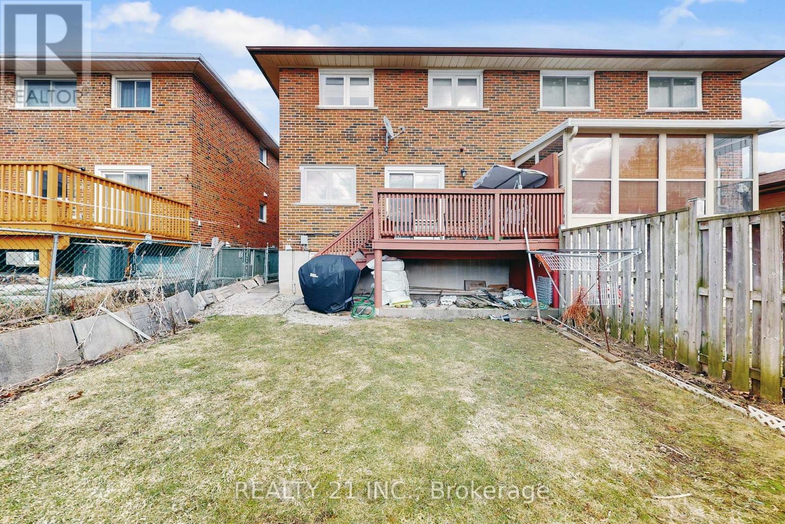 194a Magnolia Avenue, Toronto, Ontario  M1K 3K8 - Photo 49 - E12899462