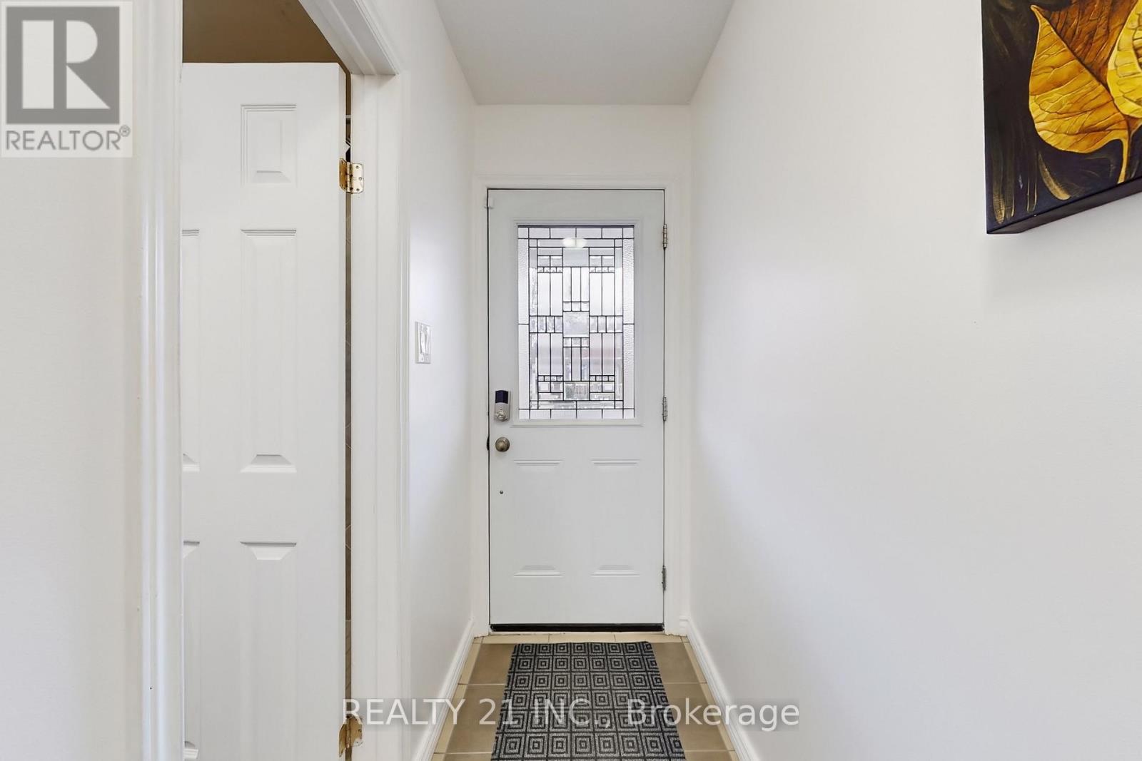 194a Magnolia Avenue, Toronto, Ontario  M1K 3K8 - Photo 6 - E12899462