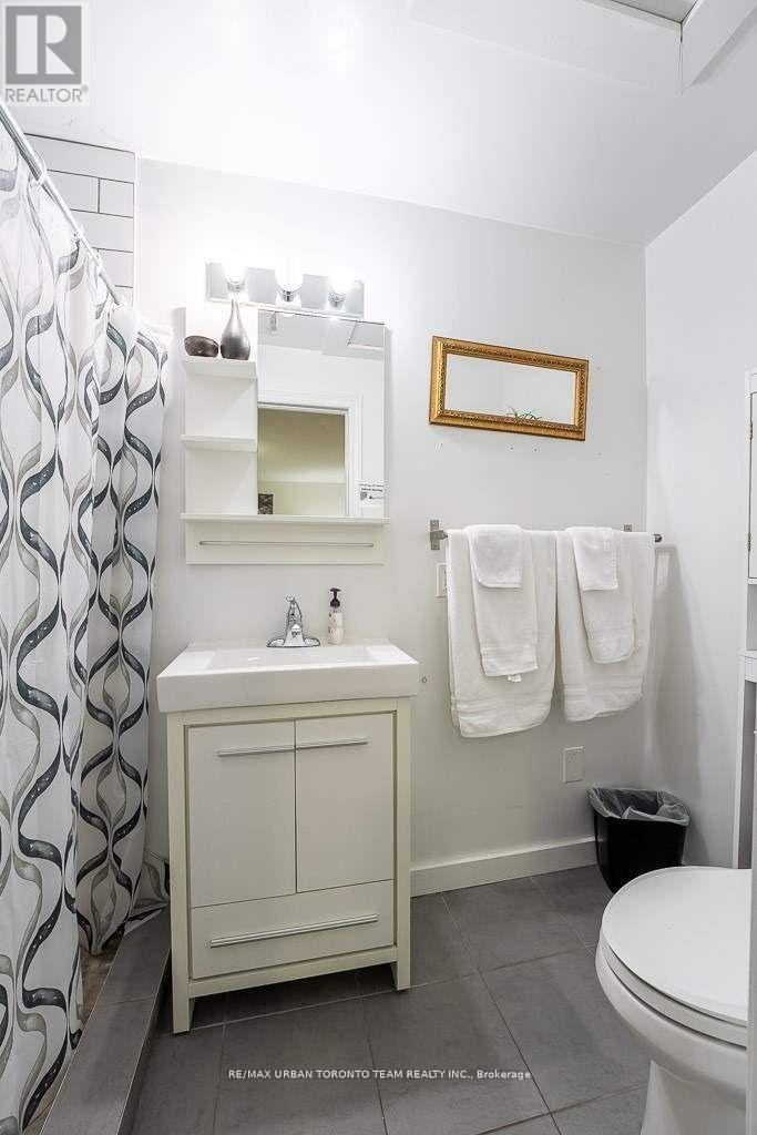 Main - 1277 Broadview Avenue, Toronto, Ontario  M4K 2T5 - Photo 13 - E12899542