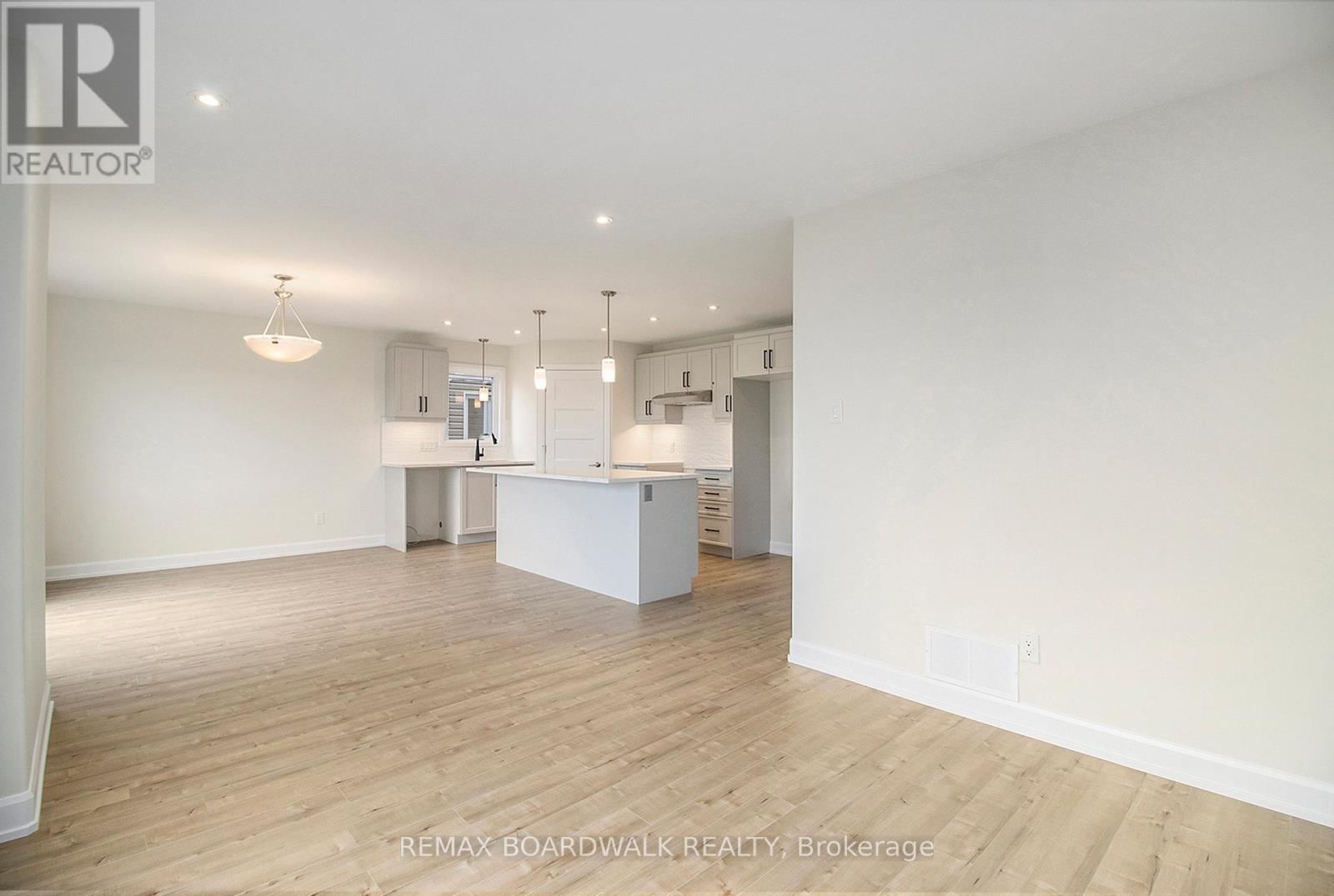 Lot 46 Falcon Lane, Russell, Ontario  K4R 1E5 - Photo 3 - X12899464