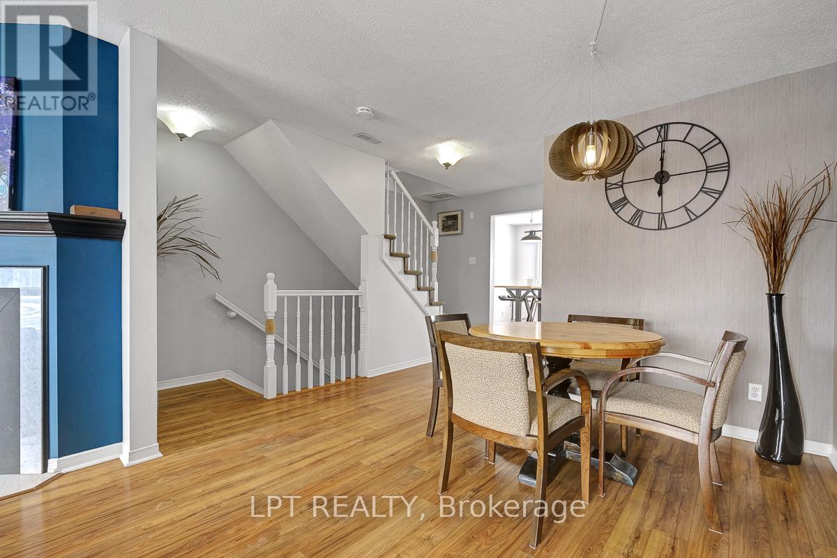 30 - 204 Briston Avenue, Ottawa, Ontario  K1G 5P8 - Photo 8 - X12899474