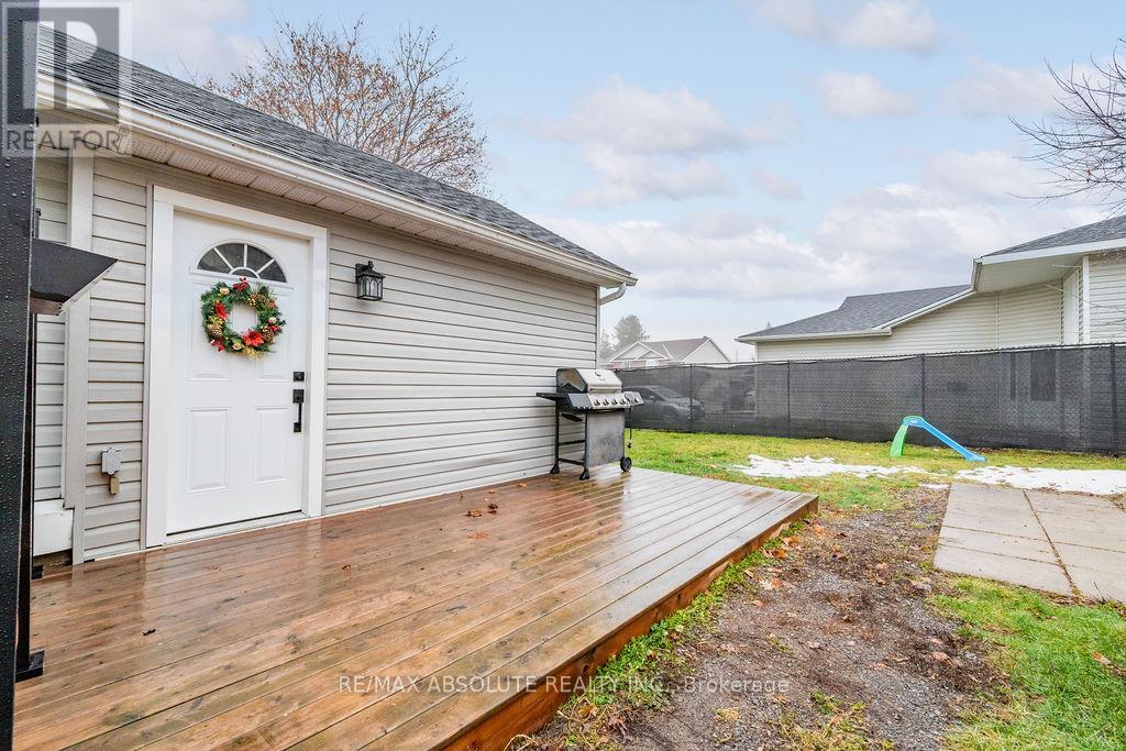 132 Edward Street S, Arnprior, Ontario  K7S 2X4 - Photo 14 - X12899480