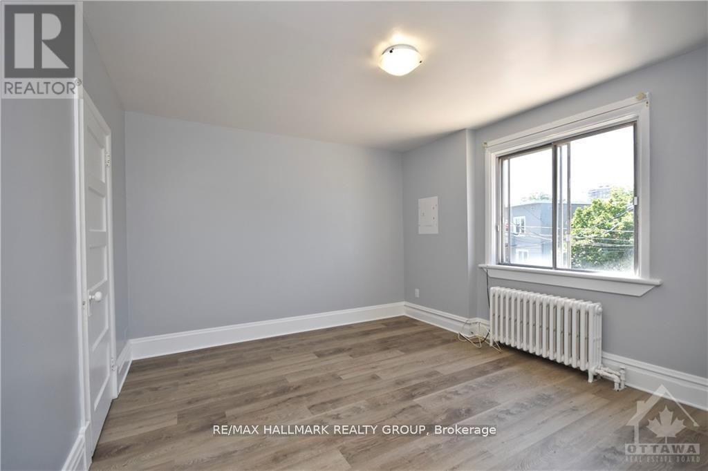 2 - 15 Marier Avenue, Ottawa, Ontario  K1L 5S6 - Photo 11 - X12899532