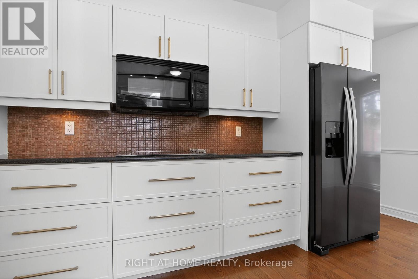 100 Darlington Private W, Ottawa, Ontario  K1V 0X8 - Photo 8 - X12899540