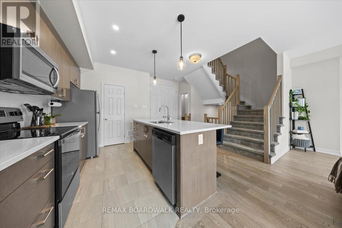 274 Pastel Way, Ottawa, Ontario  K2J 6C1 - Photo 12 - X12899554