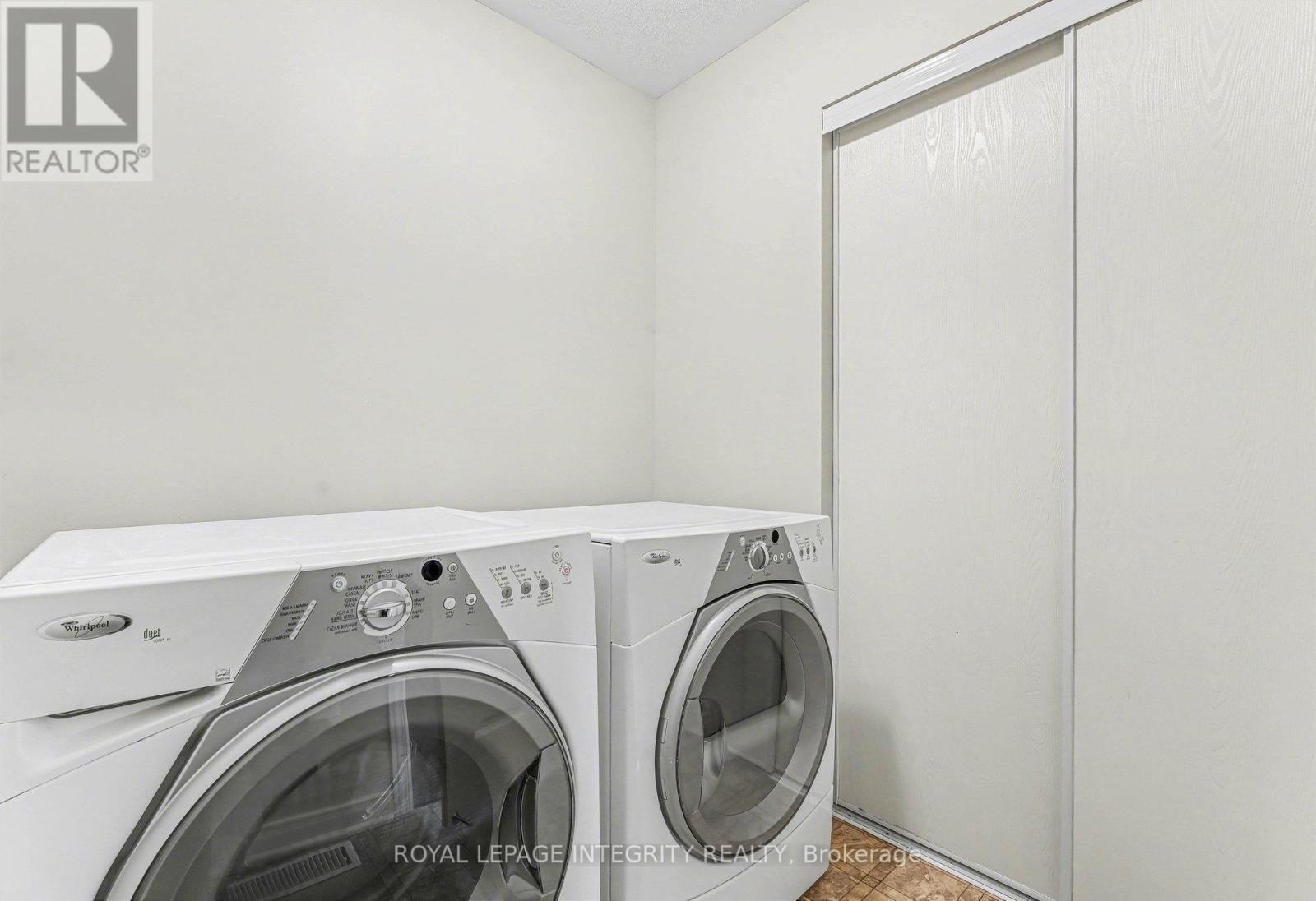 429 Ashbourne Crescent, Ottawa, Ontario  K2J 0H7 - Photo 18 - X12899572