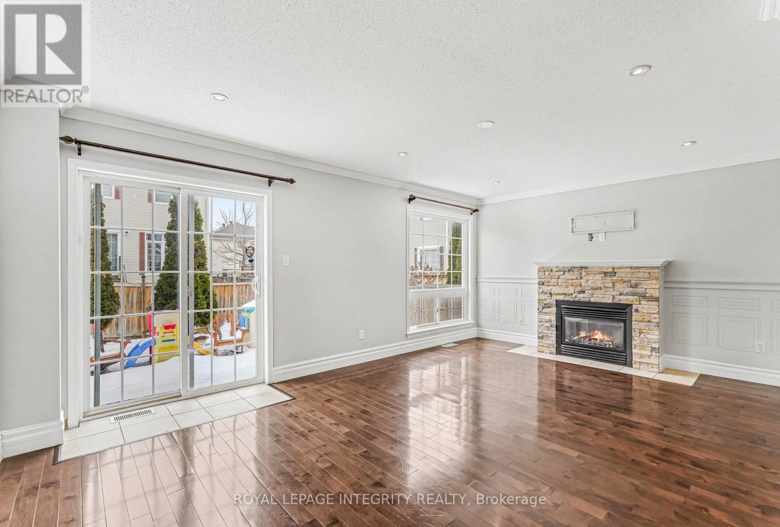 429 Ashbourne Crescent, Ottawa, Ontario  K2J 0H7 - Photo 9 - X12899572