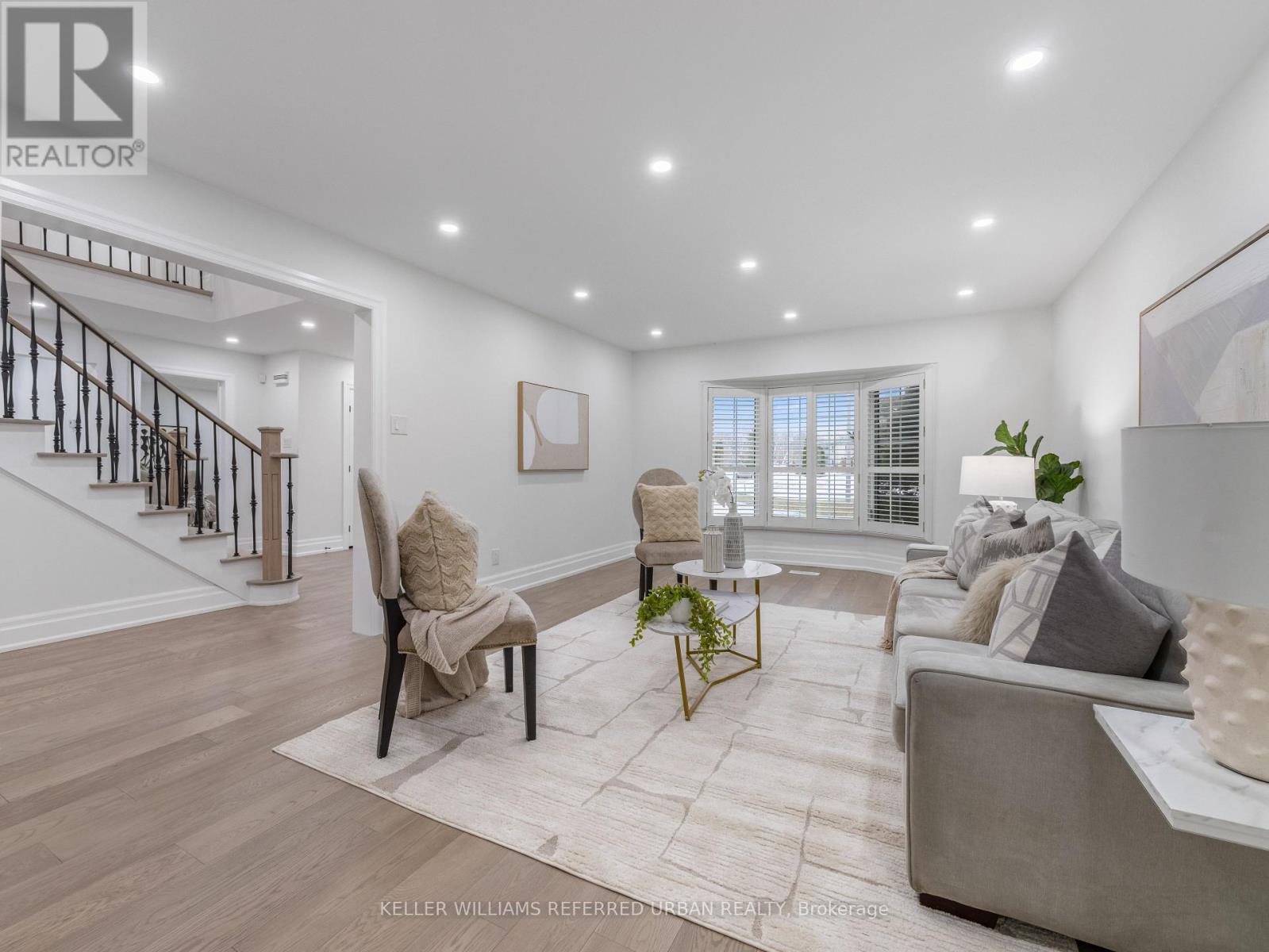 17 Sleepy Hollow Lane, Whitchurch-Stouffville, Ontario  L4A 3G7 - Photo 7 - N12898954