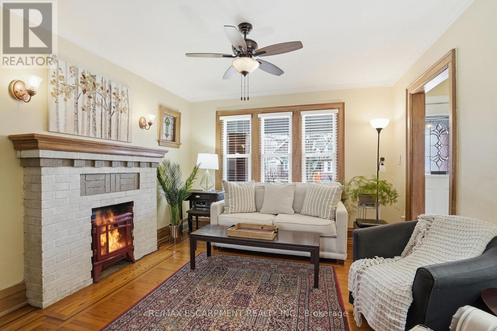 223 Park Row, Hamilton (Delta), Ontario  L8K 2K4 - Photo 7 - X12897048