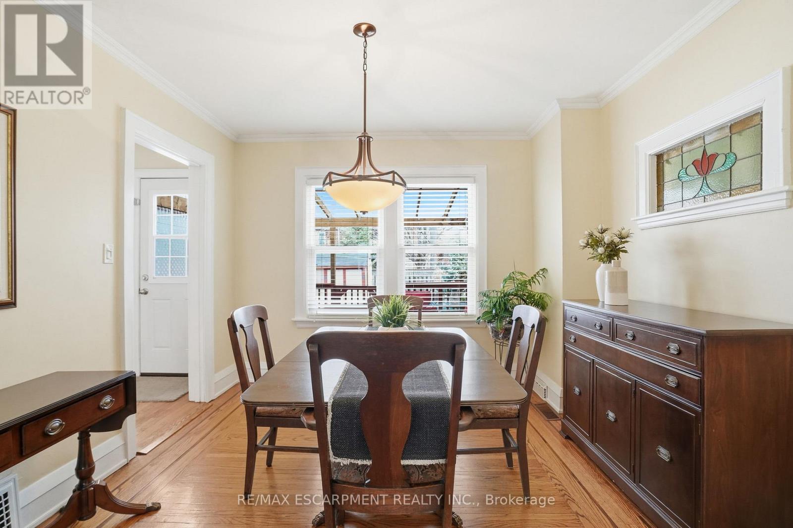 223 Park Row, Hamilton (Delta), Ontario  L8K 2K4 - Photo 9 - X12897048