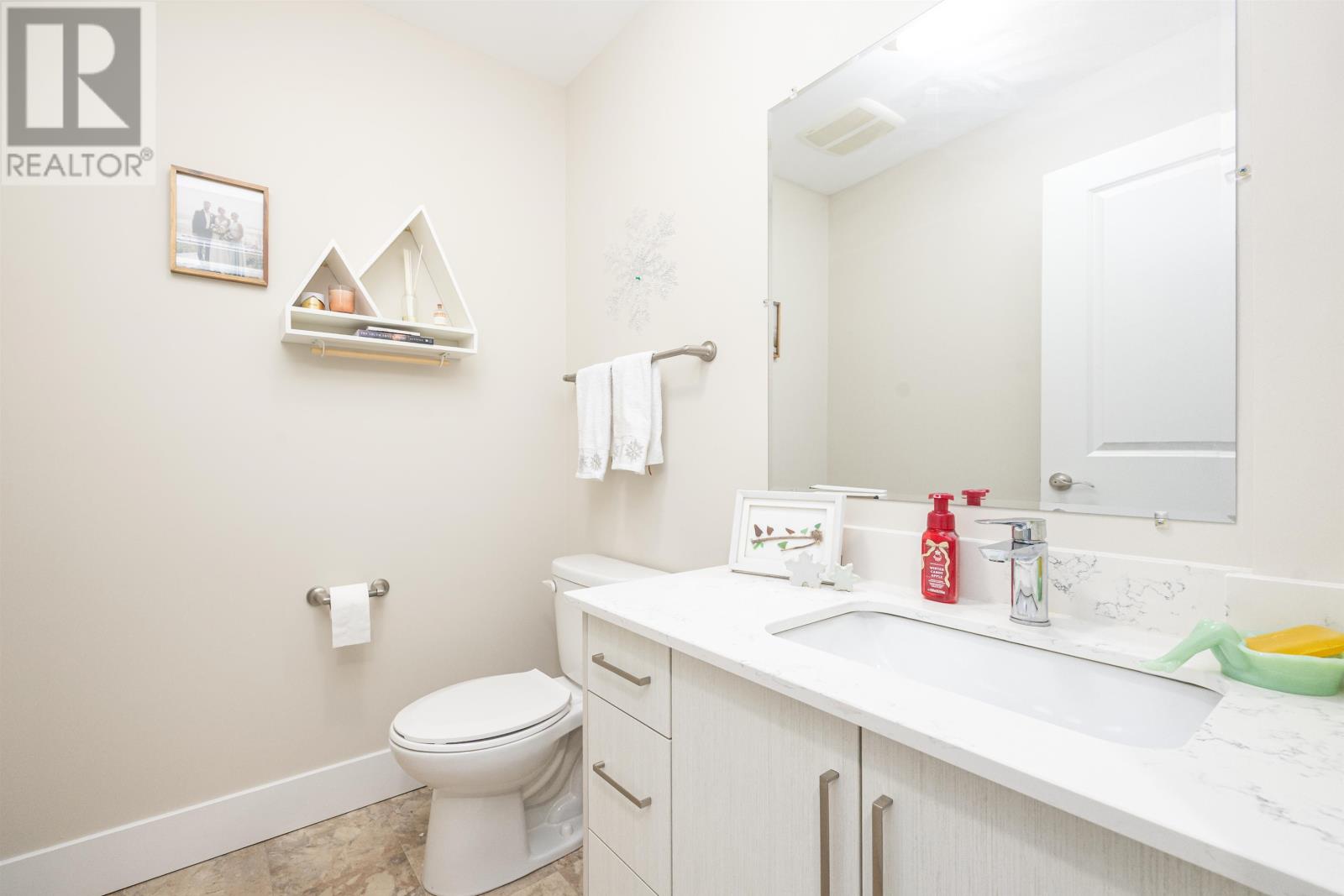 206 29 Stratford Road, Stratford, Prince Edward Island  C1B 1T4 - Photo 19 - 202604936