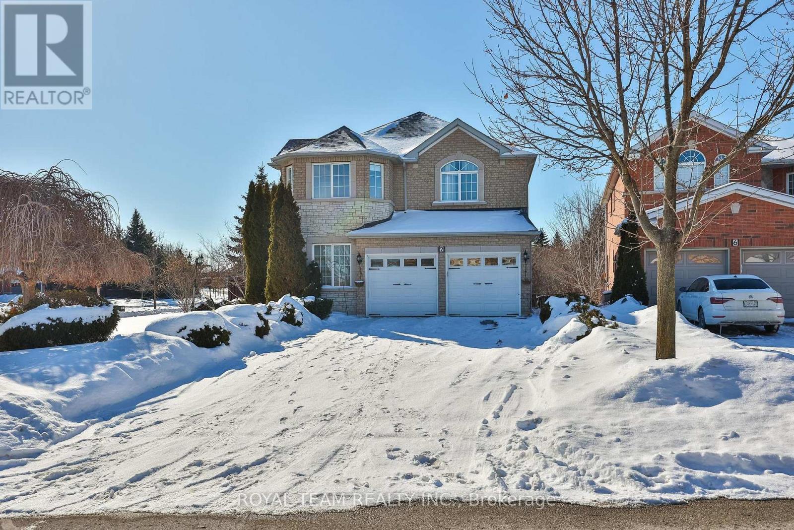 2 SANDWAY CRESCENT, Vaughan, Ontario