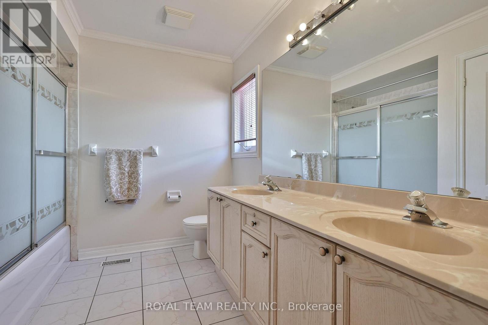2 Sandway Crescent, Vaughan, Ontario  L6A 2M1 - Photo 22 - N12899588
