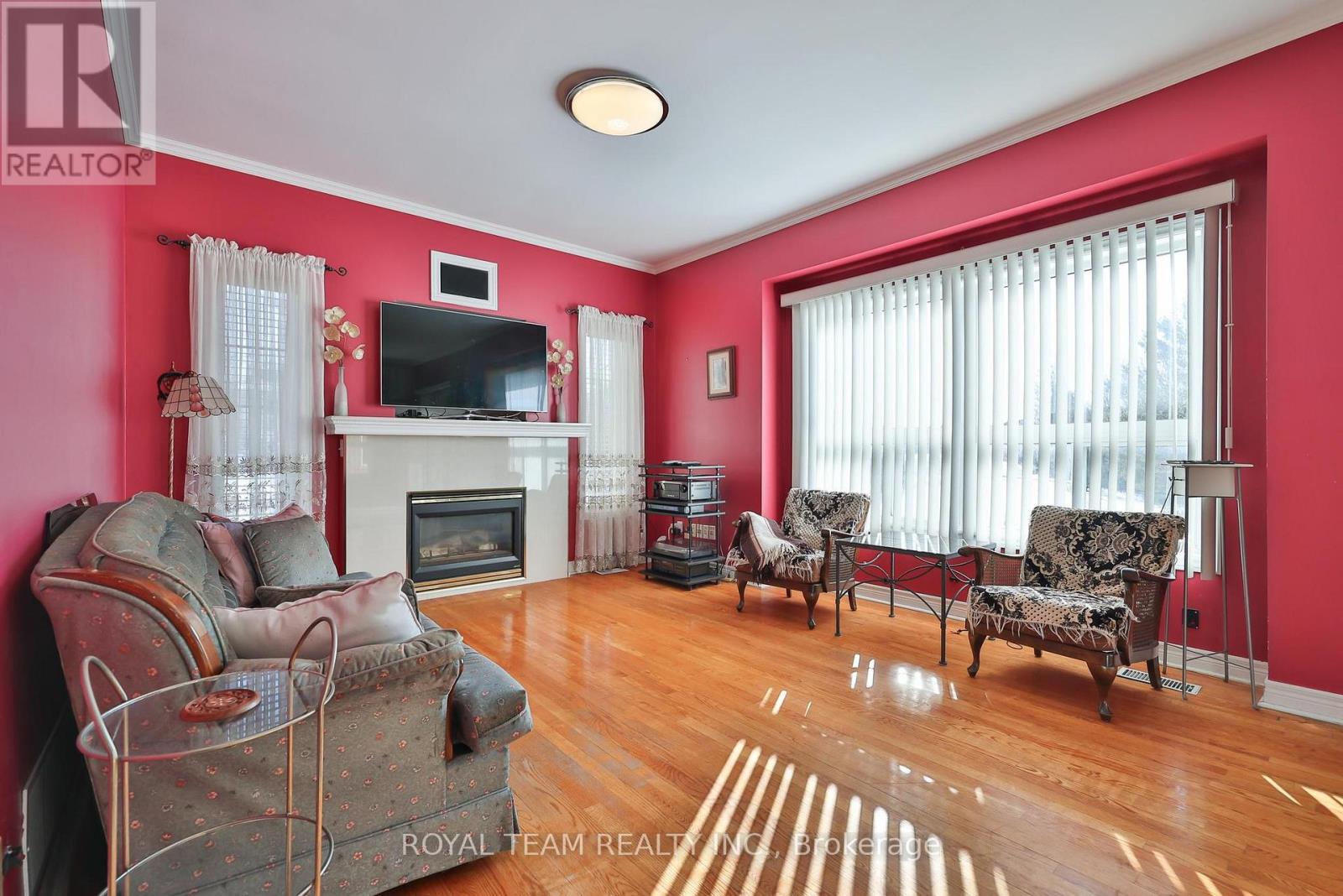 2 Sandway Crescent, Vaughan, Ontario  L6A 2M1 - Photo 24 - N12899588