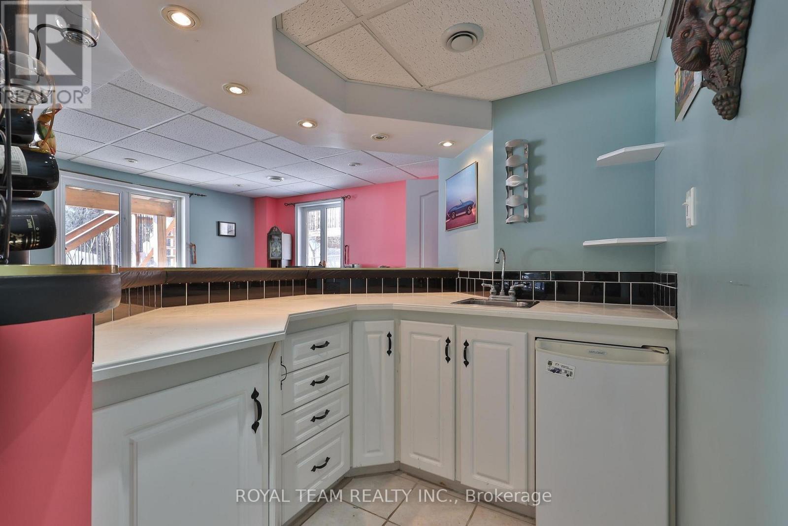 2 Sandway Crescent, Vaughan, Ontario  L6A 2M1 - Photo 33 - N12899588