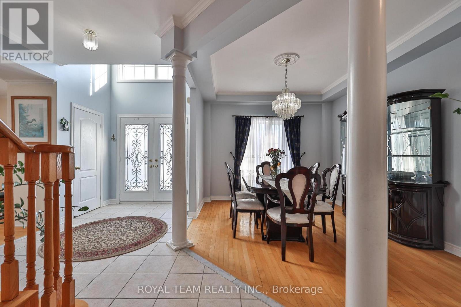 2 Sandway Crescent, Vaughan, Ontario  L6A 2M1 - Photo 7 - N12899588