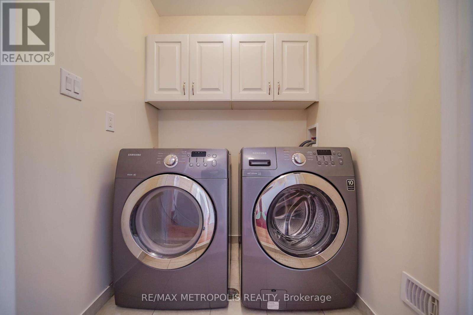 58 Lady Loretta Lane, Vaughan, Ontario  L6A 4E9 - Photo 26 - N12899604