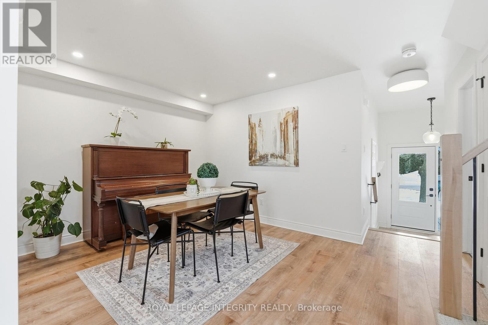 727 Hancock Crescent, Ottawa, Ontario  K4A 3M9 - Photo 5 - X12897924