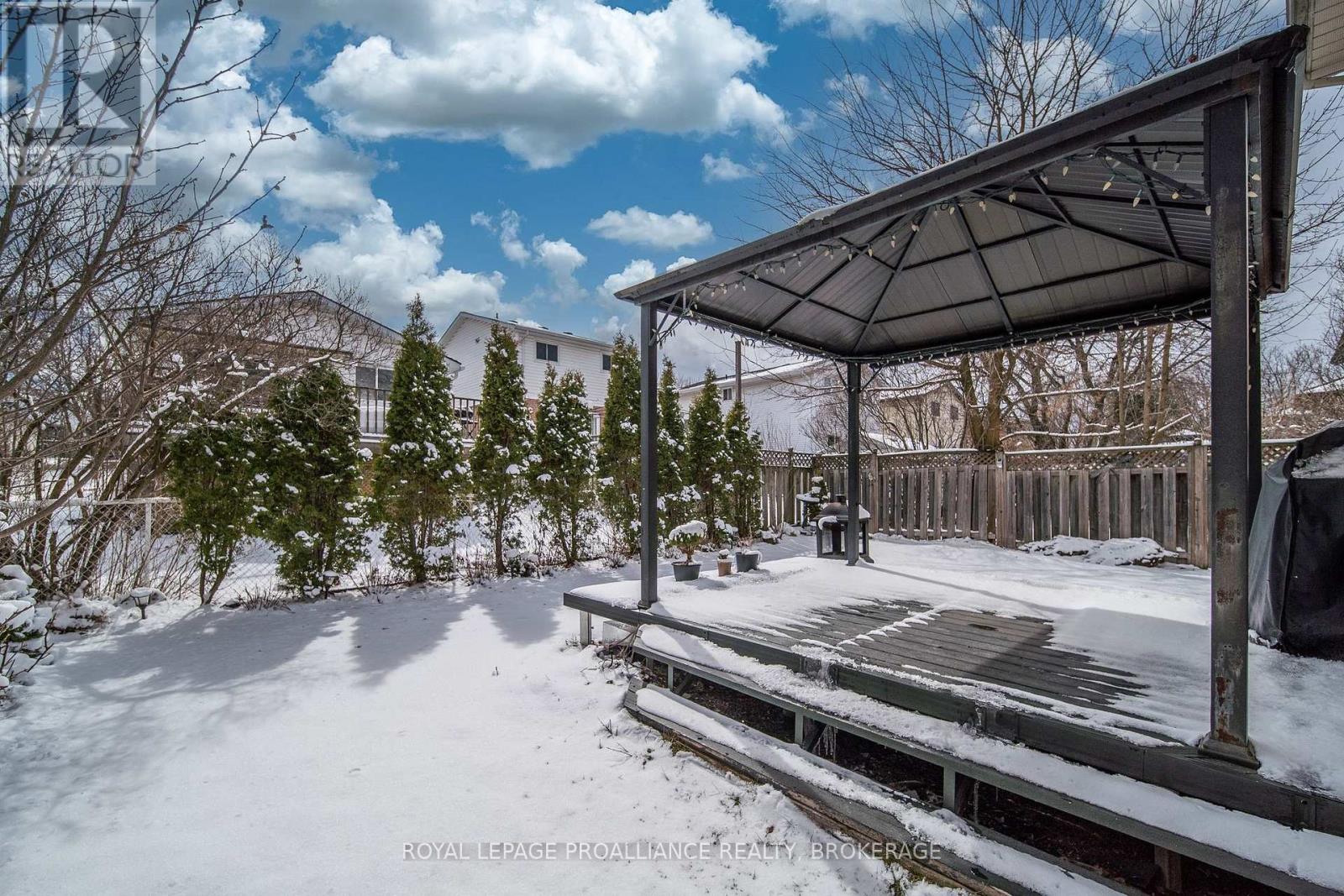 4 Balmoral Court, Kingston (West Of Sir John A. Blvd), Ontario  K7M 7S9 - Photo 37 - X12899590