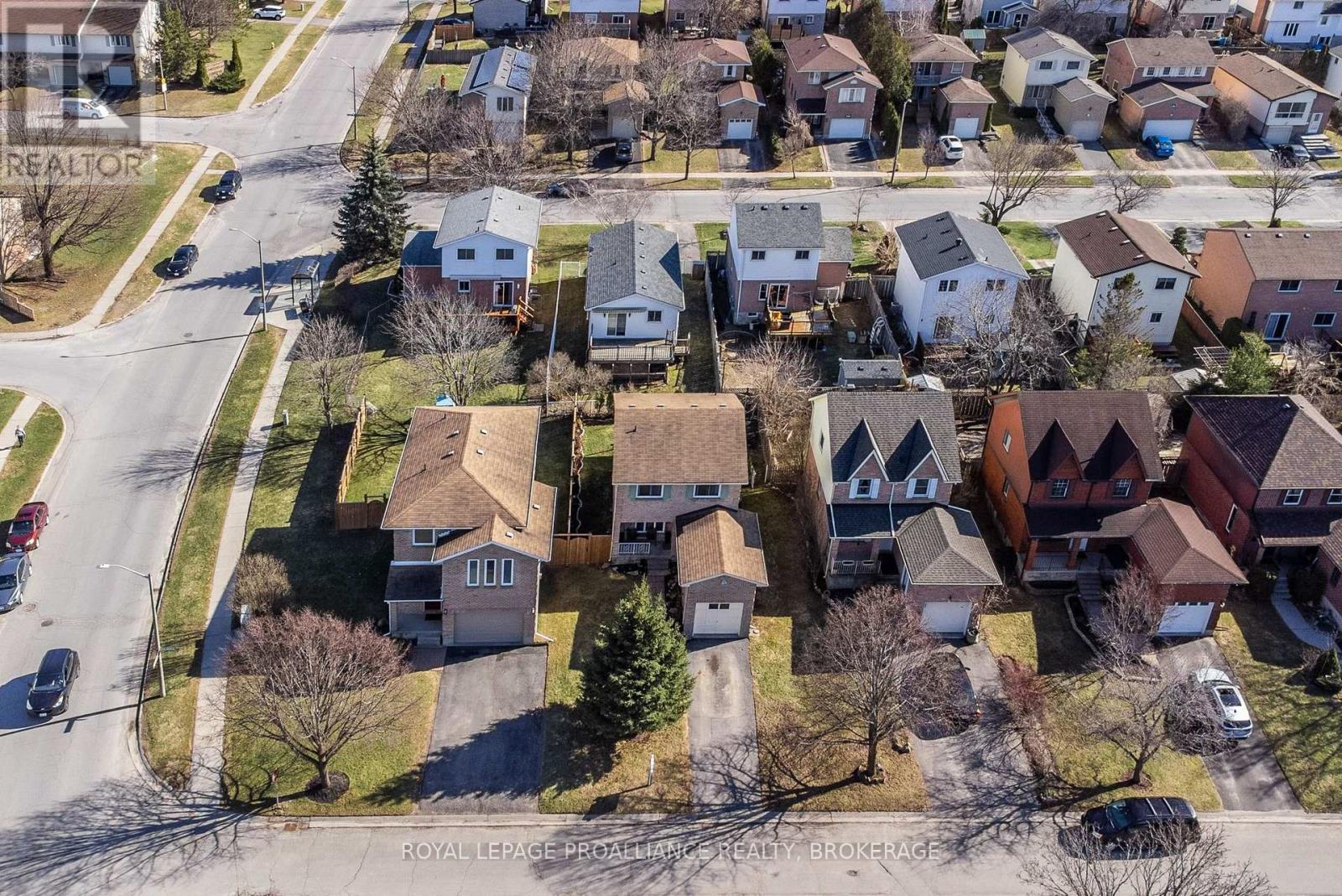 4 Balmoral Court, Kingston (West Of Sir John A. Blvd), Ontario  K7M 7S9 - Photo 39 - X12899590