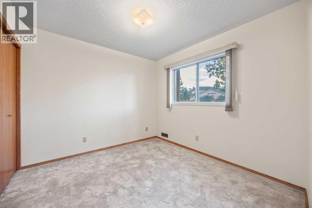 52 Sandarac Circle NW, Calgary, Alberta  T3K 3V6 - Photo 29 - A2263600