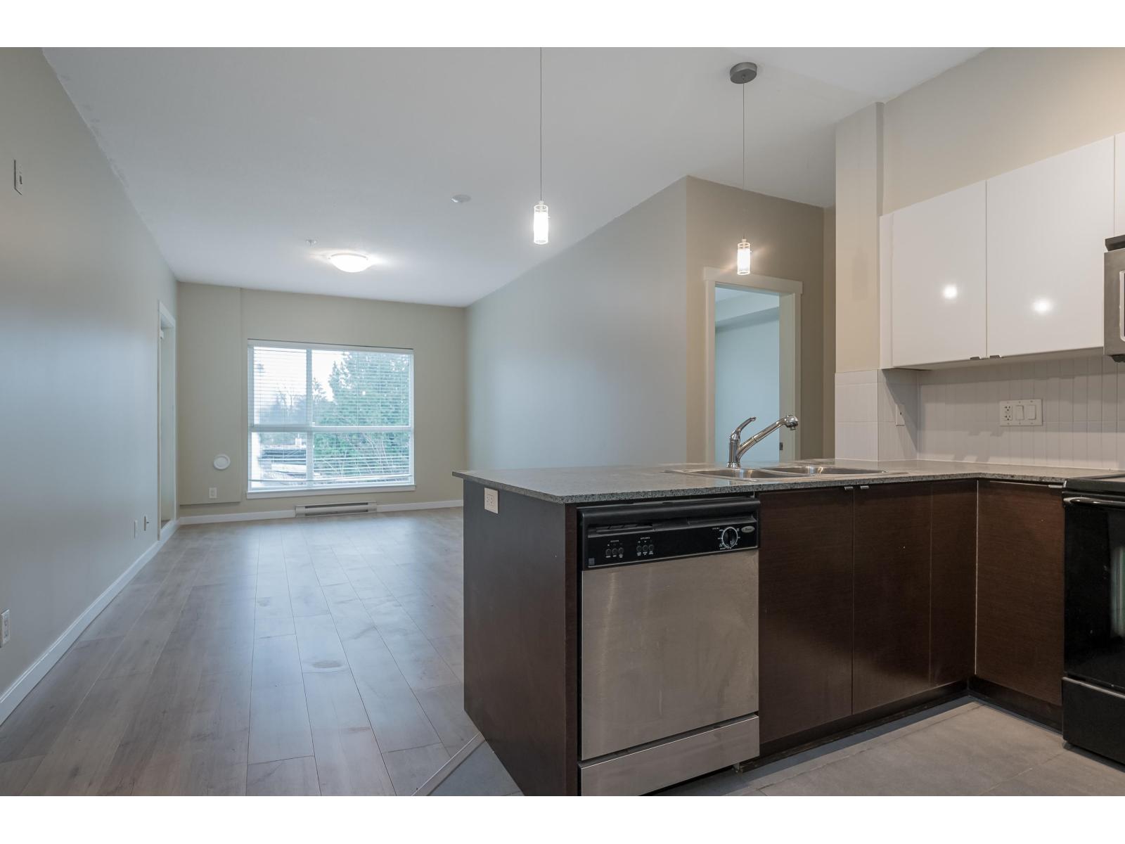 201 13733 107a Avenue, Surrey, British Columbia  V3T 0B7 - Photo 9 - R3100861