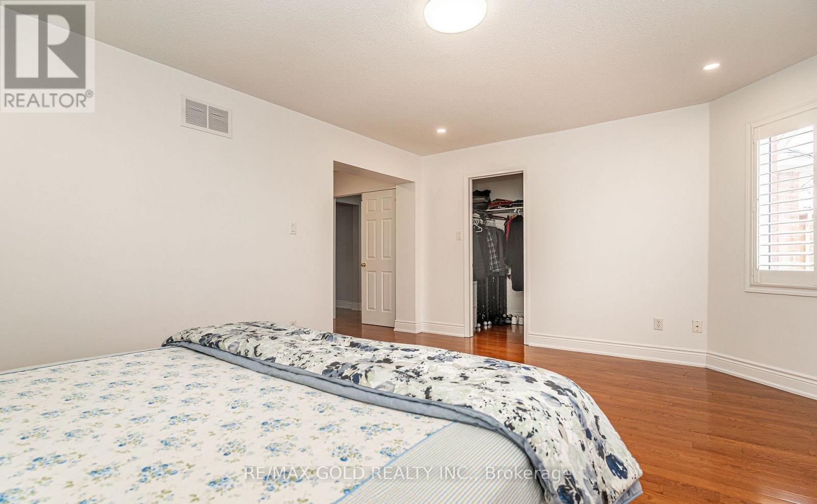 7 Bettey Road, Brampton (Vales Of Castlemore), Ontario  L6P 1S9 - Photo 26 - W12899498