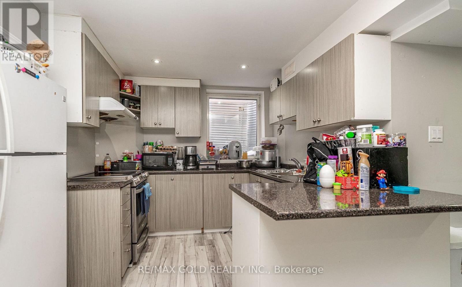 7 Bettey Road, Brampton (Vales Of Castlemore), Ontario  L6P 1S9 - Photo 40 - W12899498