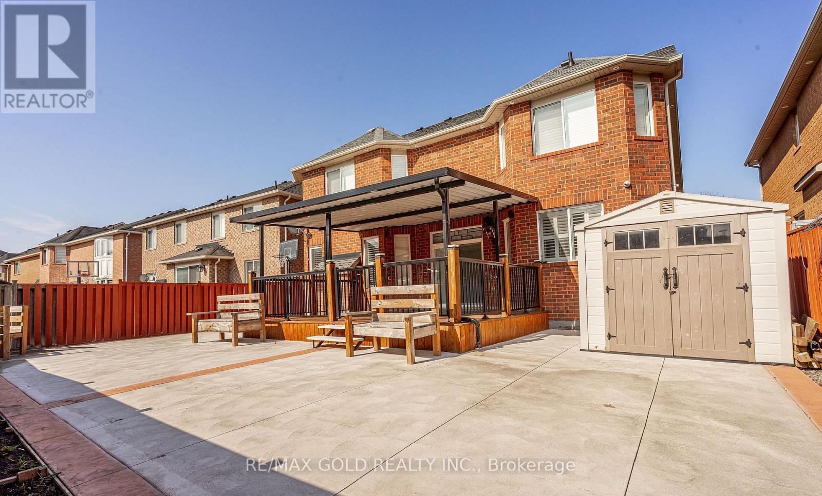 7 Bettey Road, Brampton (Vales Of Castlemore), Ontario  L6P 1S9 - Photo 46 - W12899498