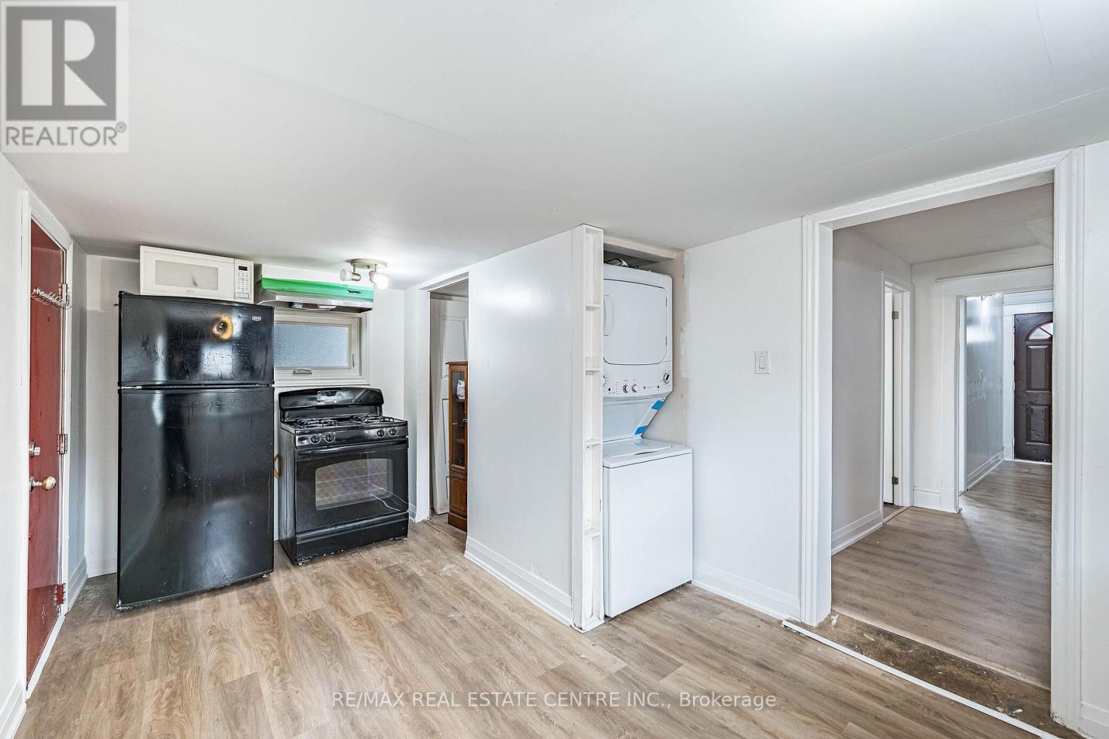 18 Hillcrest Avenue, Brampton, Ontario  L6W 1Y8 - Photo 13 - W12899512