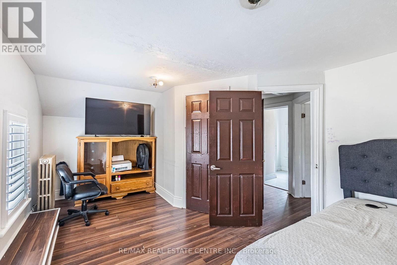 18 Hillcrest Avenue, Brampton, Ontario  L6W 1Y8 - Photo 22 - W12899512