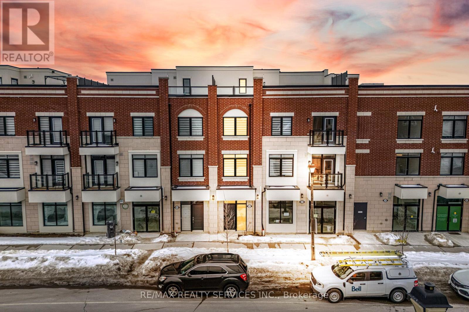 435 Dougall Avenue, Caledon, Ontario  L7C 4L5 - Photo 4 - W12899536