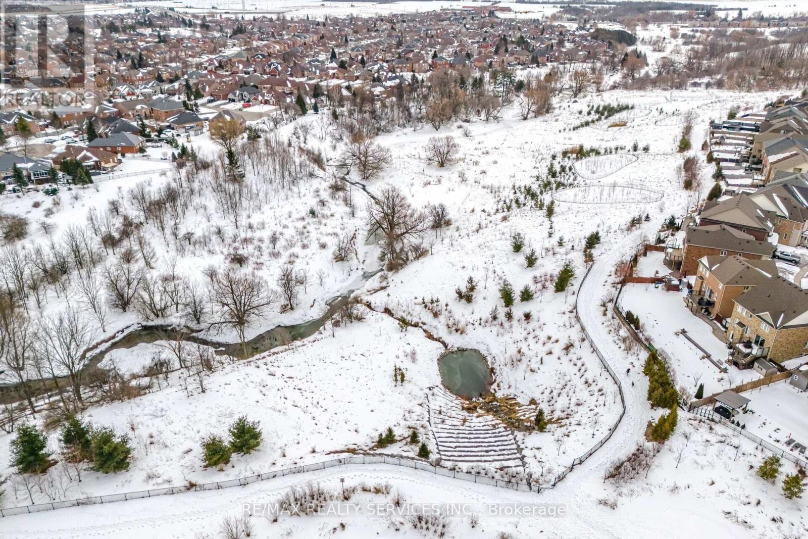 435 Dougall Avenue, Caledon, Ontario  L7C 4L5 - Photo 46 - W12899536