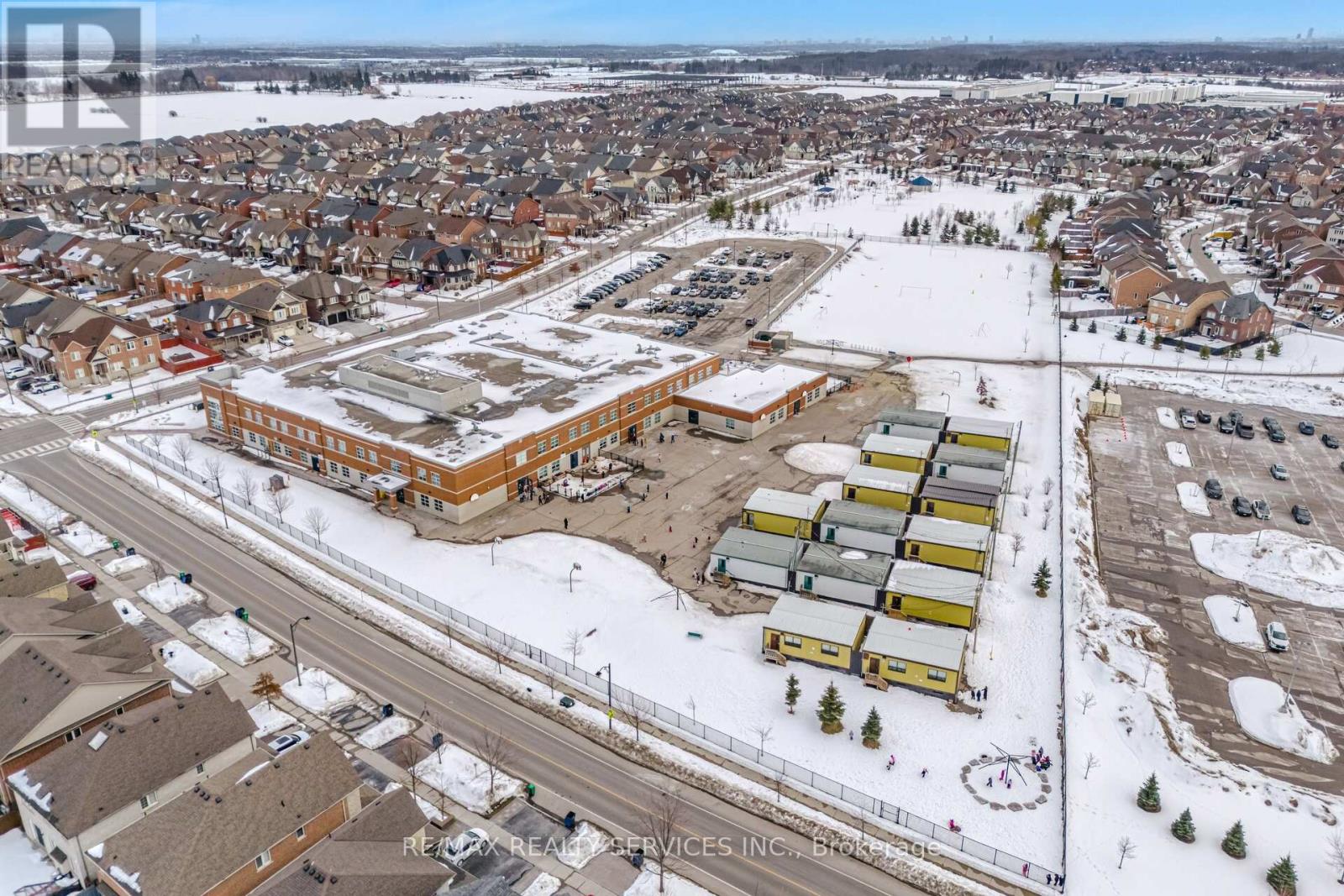 435 Dougall Avenue, Caledon, Ontario  L7C 4L5 - Photo 48 - W12899536